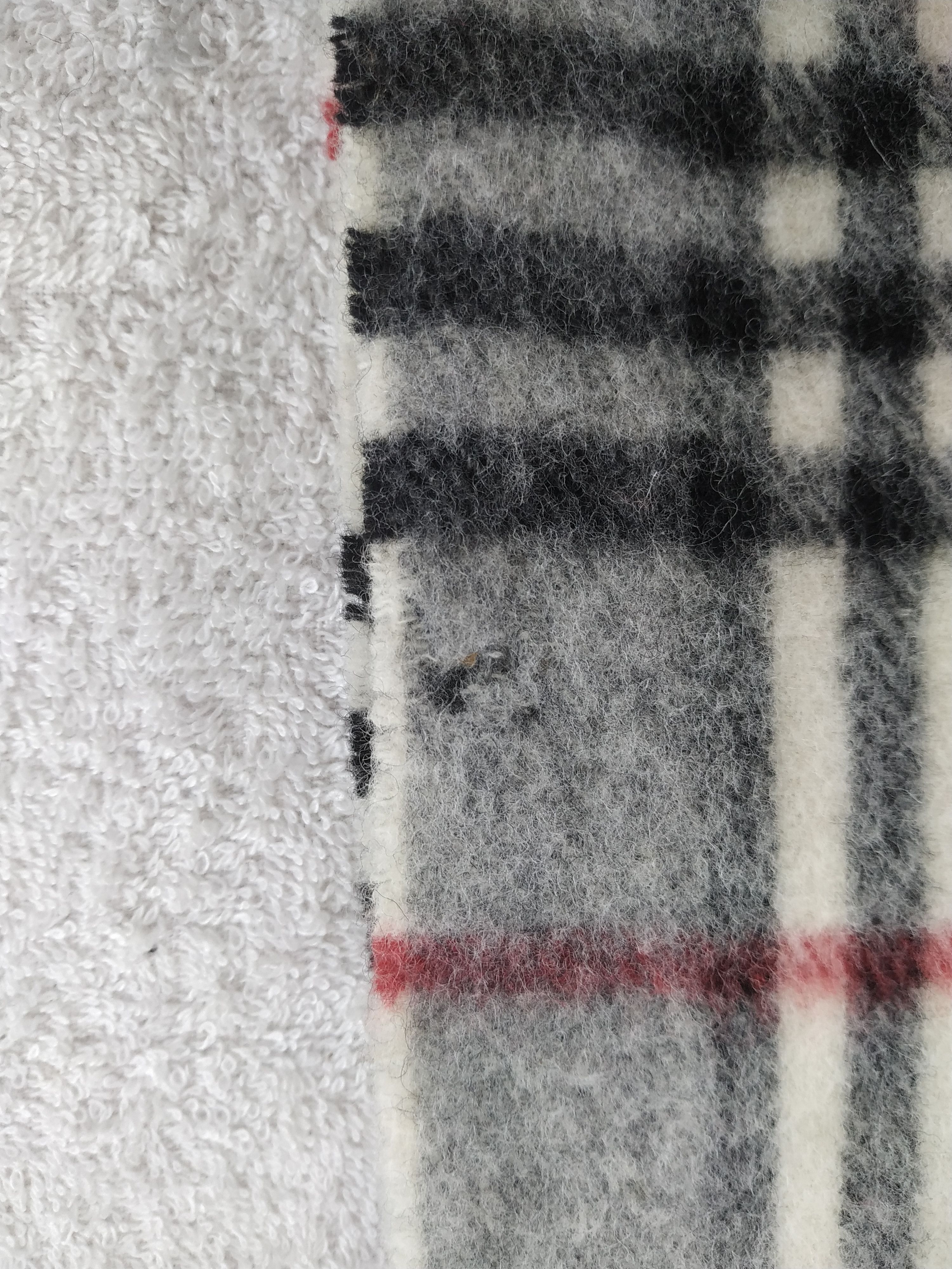 Burberry Vintage Burberry Scarf/Muffler/Neckwear MF581 Size ONE SIZE - 4 Thumbnail