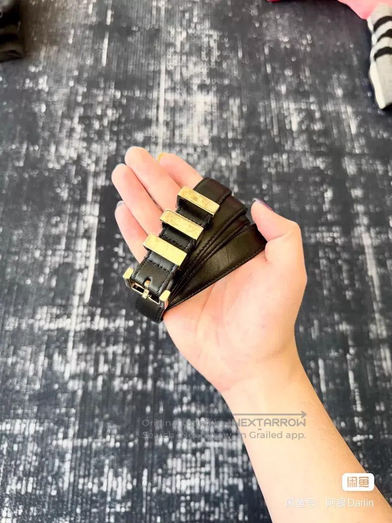 Saint Laurent Paris Saint Laurent Paris Black Three-Part Buckle Belt i Size ONE SIZE - 3 Thumbnail