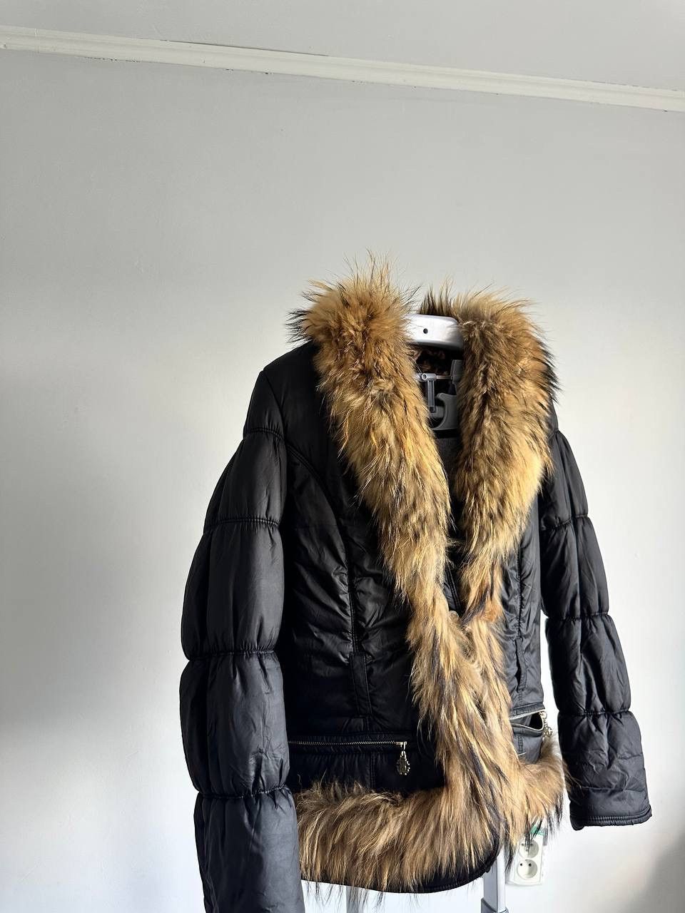 Roberto Cavalli rare roberto cavalli fur puffer leopard jacket luxury Size L / US 10 / IT 46 - 5 Thumbnail