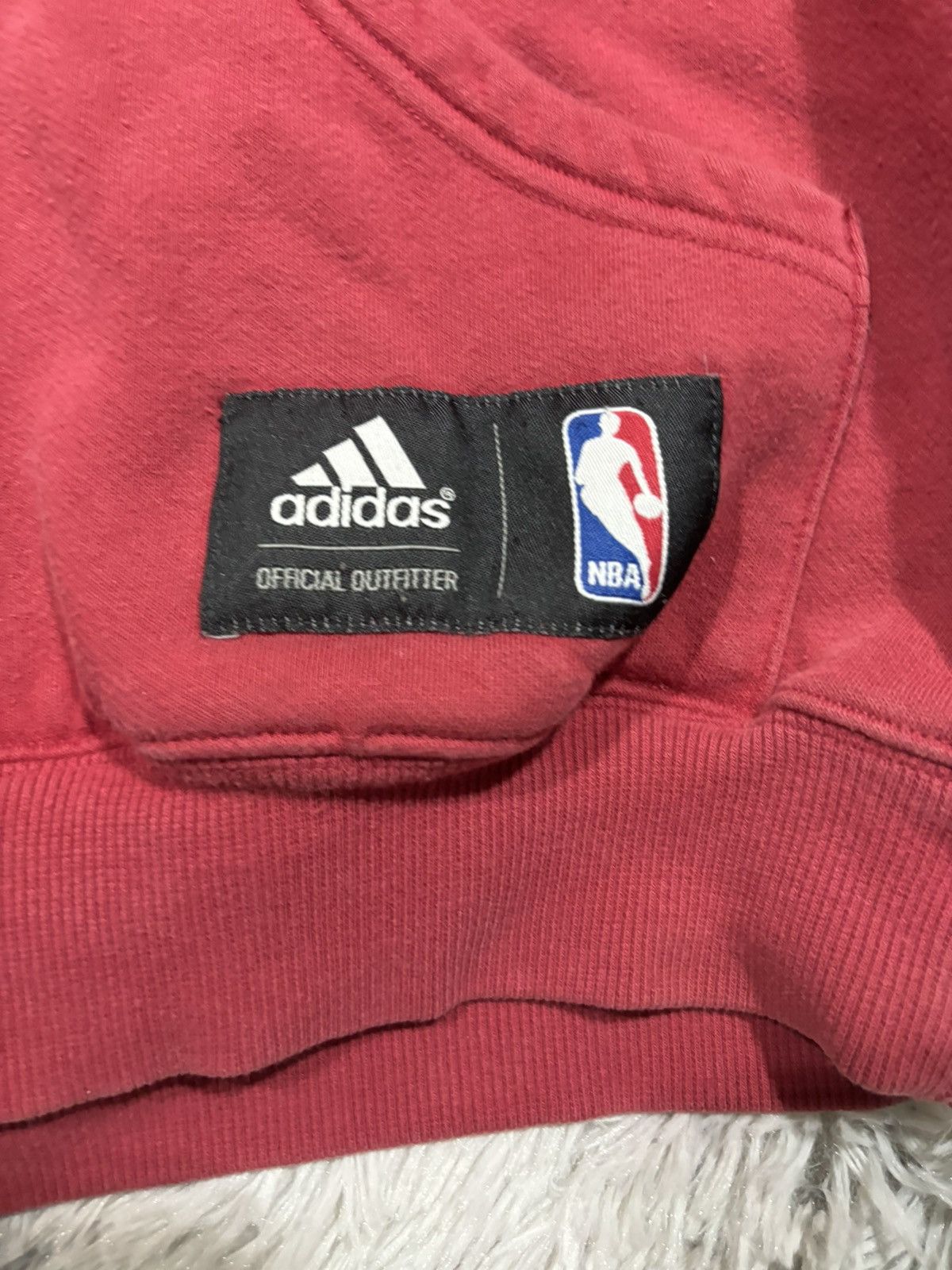 Adidas × NBA Cleveland Cavaliers Y2K 2000s Hoodie (Men’s M) Size US M / EU 48-50 / 2 - 4 Thumbnail
