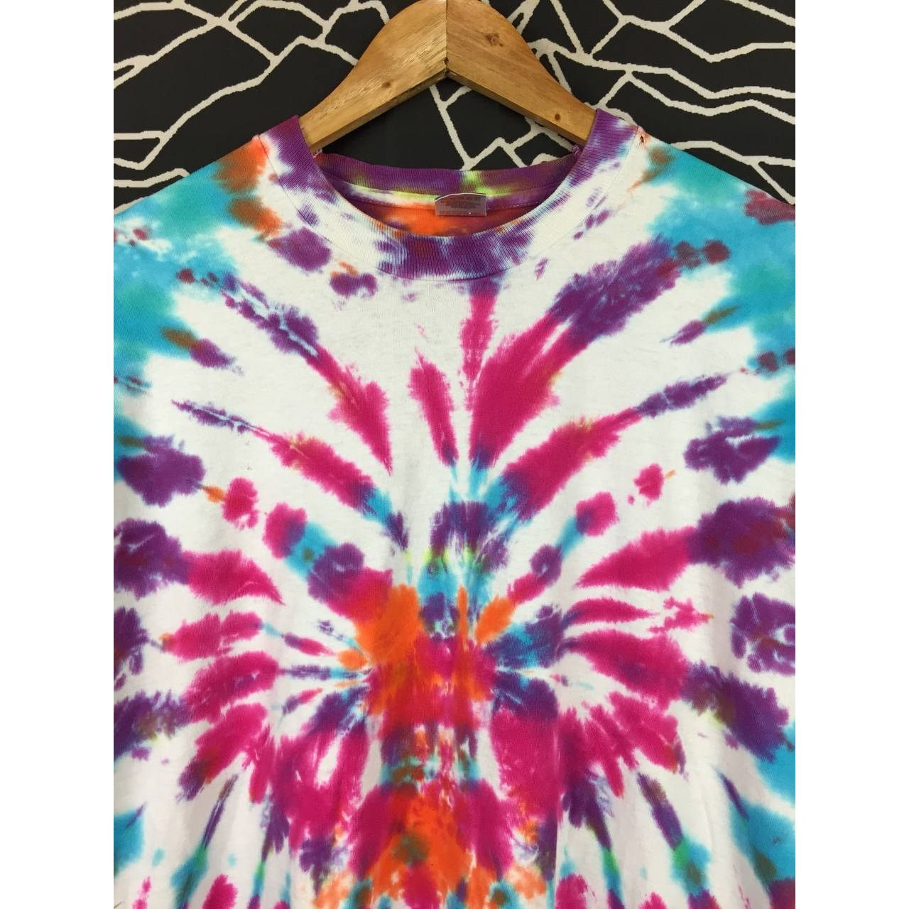 Fruit Of The Loom × Vintage Vtg 90s Rainbow Loud Tie Dye Made In Usa Tee Size US XL / EU 56 / 4 - 3 Thumbnail