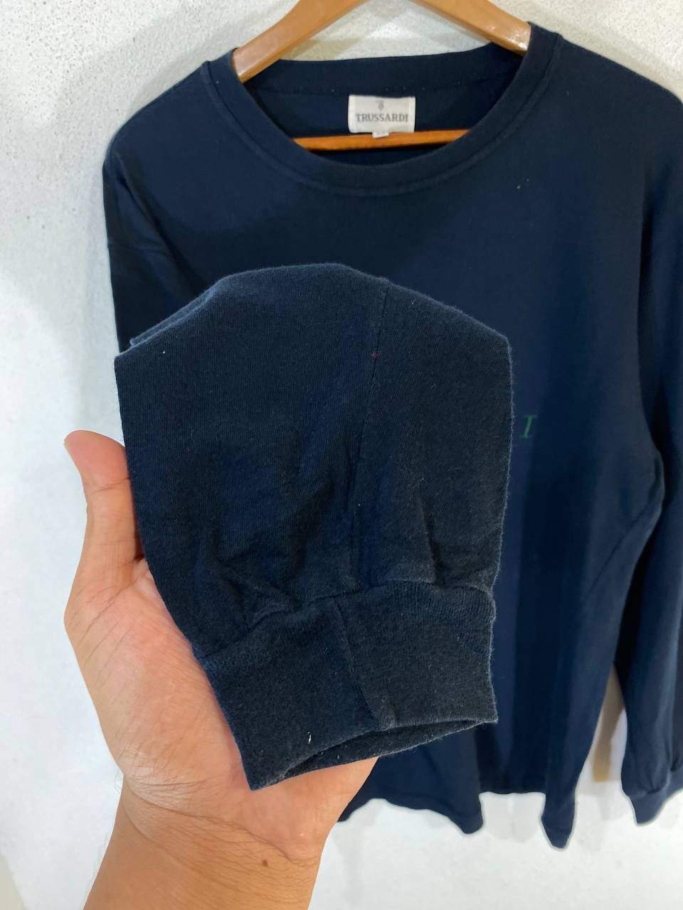Trussardi vintage trussardi longsleeves tee made in italy Size US M / EU 48-50 / 2 - 5 Thumbnail