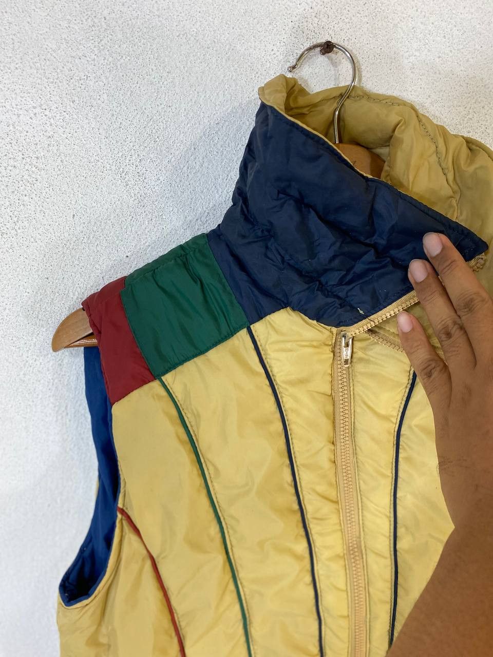 Vintage vintage alpine ski retro puffer vest nice design Size US S / EU 44-46 / 1 - 4 Thumbnail