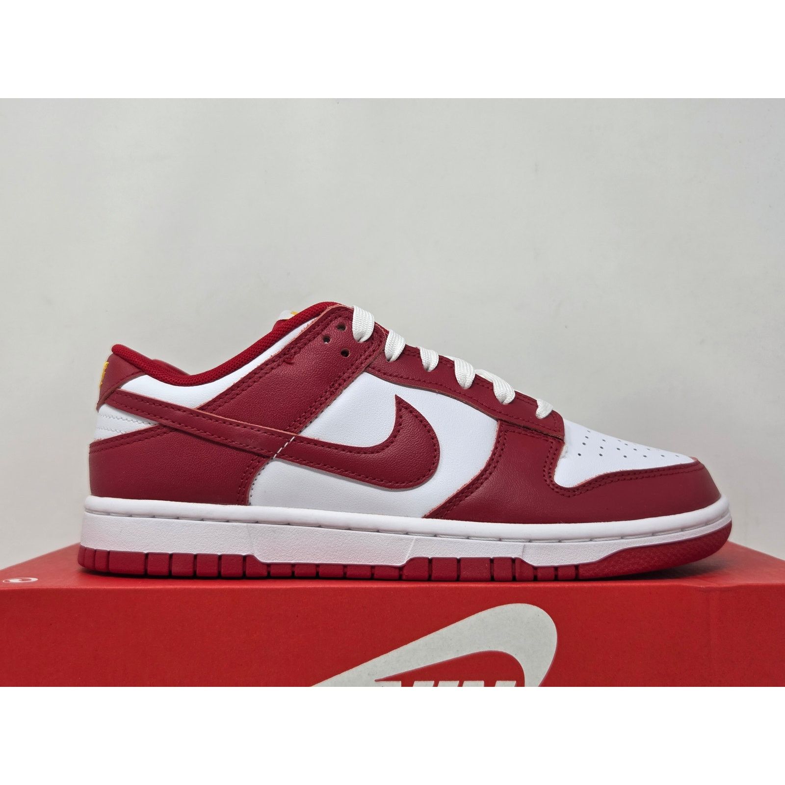 Nike DS Nike Dunk Low GYM RED GOLD DD1391-602 Size US 7 / EU 40 - 5 Thumbnail