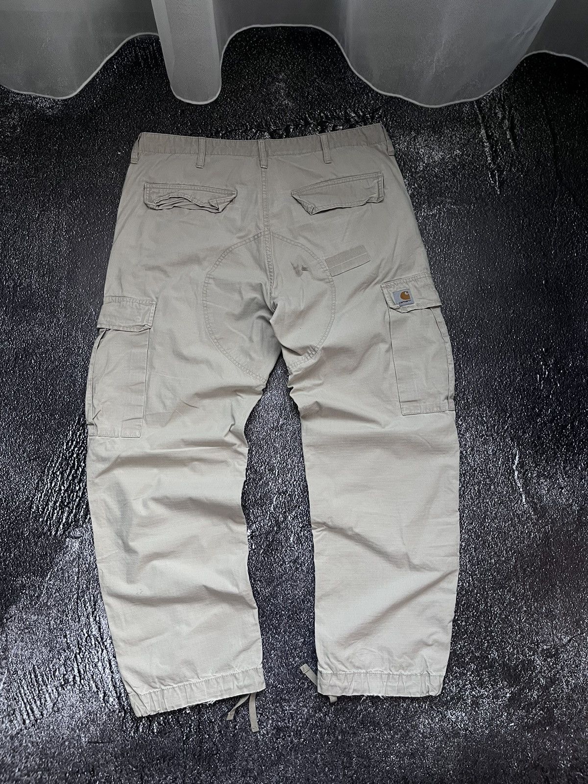 Carhartt × Carhartt Wip carhartt beige regular cargo pants trousers 36х32 Size US 36 / EU 52 - 1 Thumbnail