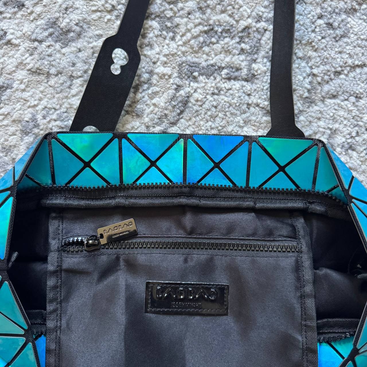 Issey Miyake Issey Miyake BAO BAO Geometric Lucent Blue Hand Tote Bag Size ONE SIZE - 9 Thumbnail