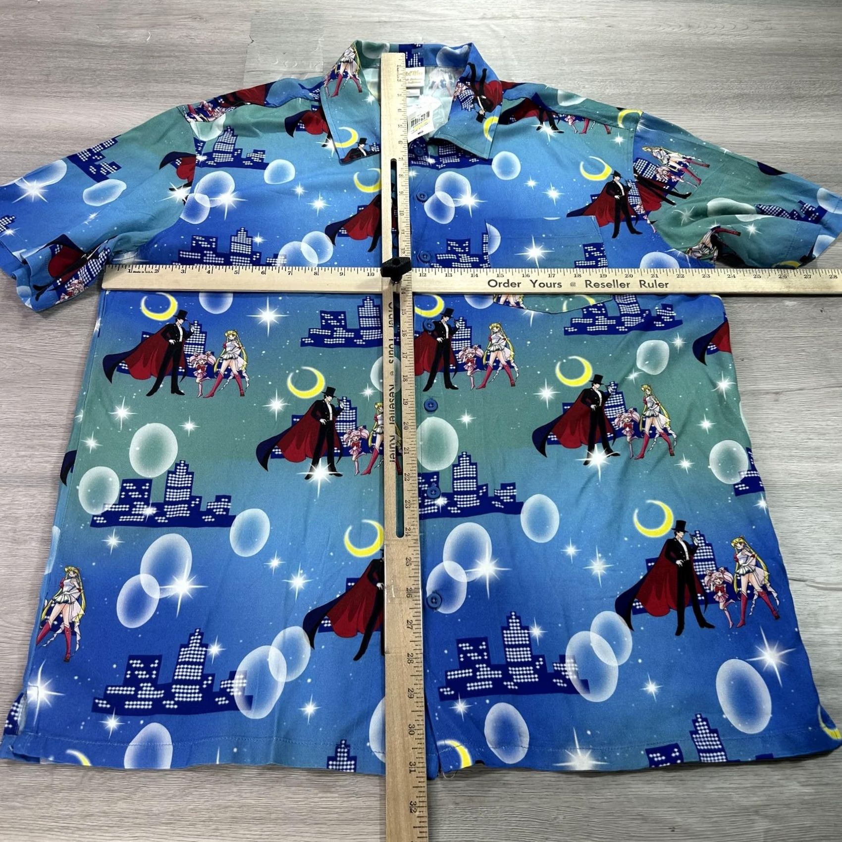 Vintage VINTAGE Sailor Moon Shirt Mens Medium Blue Button Up Short Sleeve BoxLunch Exclusive Size US M / EU 48-50 / 2 - 7 Thumbnail