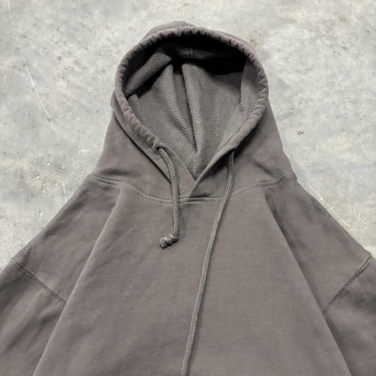 Japanese Brand × Vintage Crazy Vintage Y2K/2000s Faded Grey Blank Russell Style Essential Hoodie! Size US M / EU 48-50 / 2 - 2 Thumbnail
