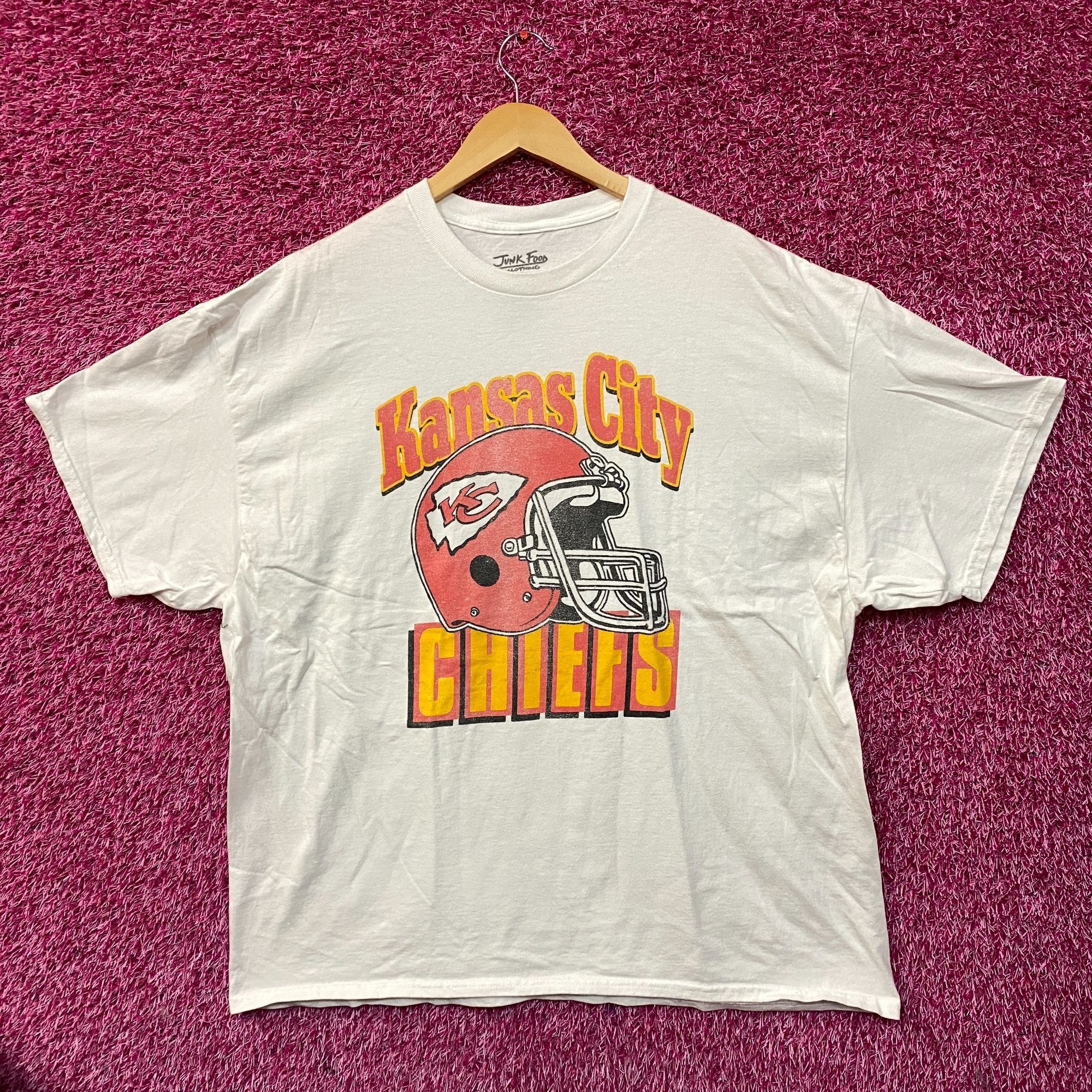 Junk Food NFL Kansas City Chief Vintage Style Helmet Logo Football T-S Size US XL / EU 56 / 4 - 1 Thumbnail