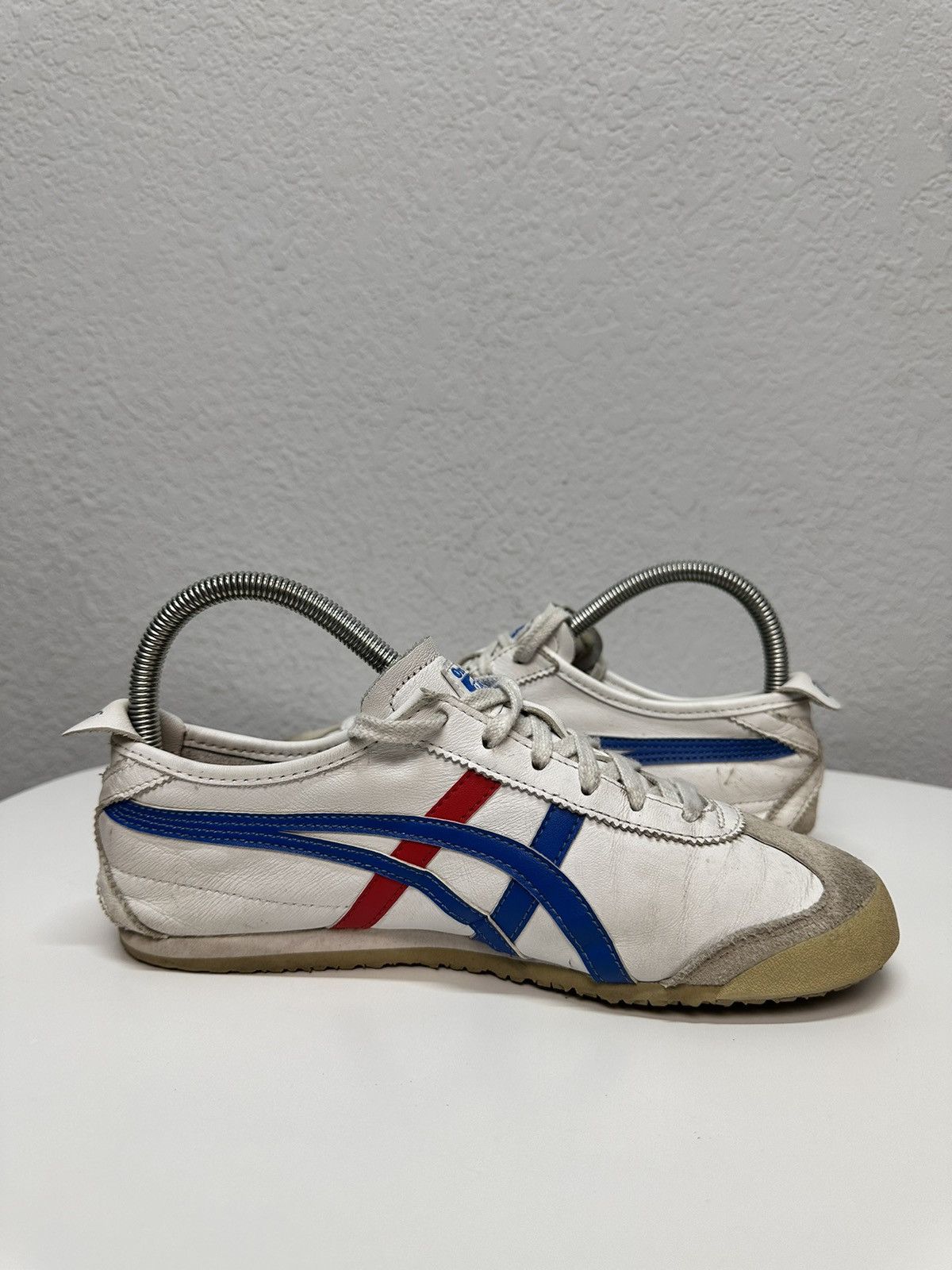 Onitsuka Tiger Onitsuka Tiger Mexico 66 White/Blue/Red Size 39.5 Size US 9.5 / IT 39.5 - 11 Thumbnail