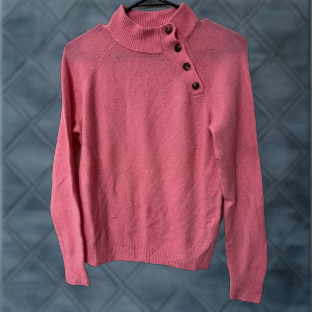 J.Crew J.CREW Solid Womens Pink Mock Neck XS Sweater Button Front Pullover Lightweight Casual BarbiEcore Size XS / US 0-2 / IT 36-38 - 1 Thumbnail