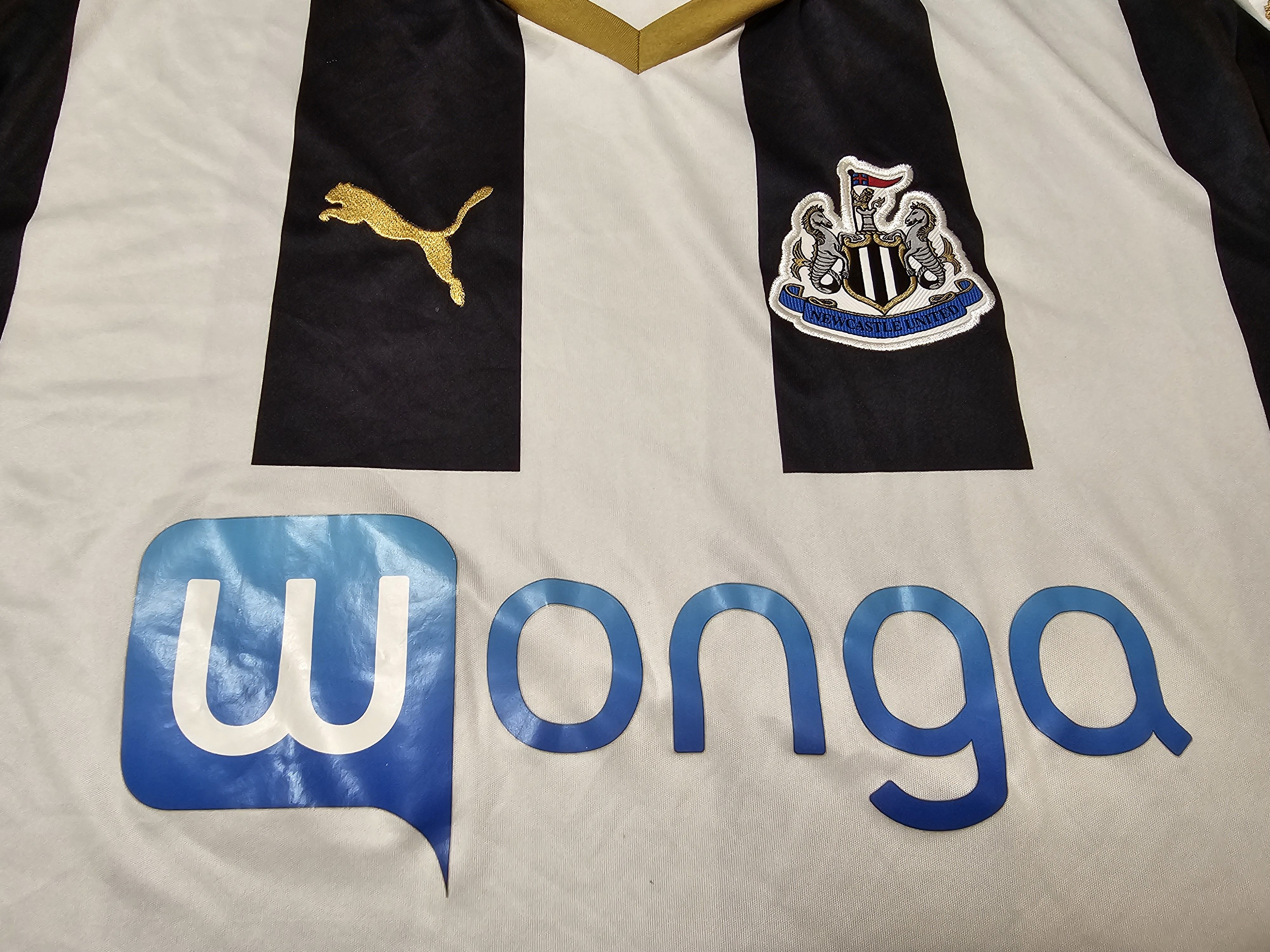Puma NEWCASTLE UNITED 2016 2017 HOME FOOTBALL SHIRT SOCCER JERSEY Size US XL / EU 56 / 4 - 3 Thumbnail