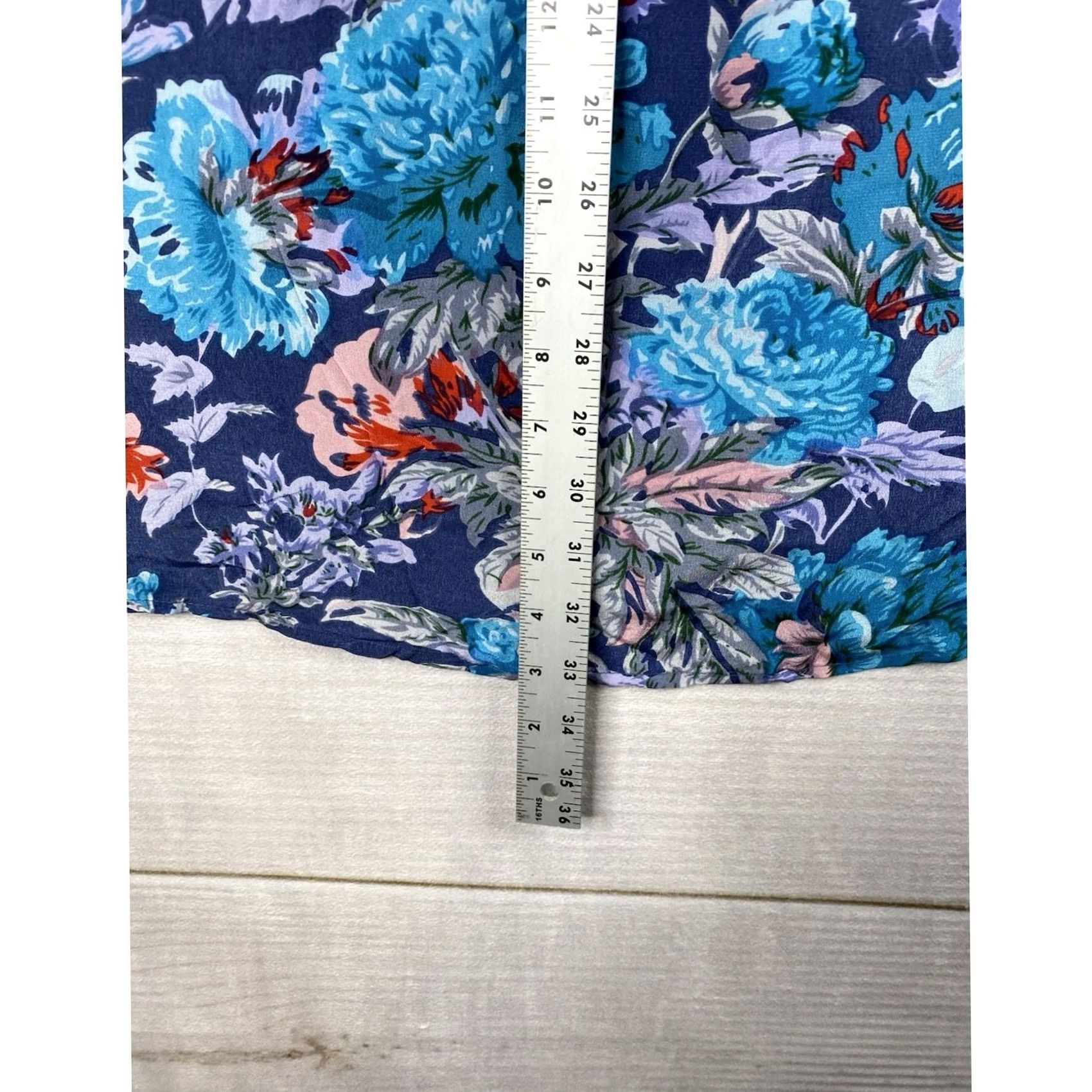 Paul & Joe Paul & Joe Sister Dress Womens 38 M/6 Blue Floral 100% Silk Deep V Neck Boho Sleeveless Knee Length Dress Mens Womens Girls Boys Size M / US 6-8 / IT 42-44 - 5 Thumbnail