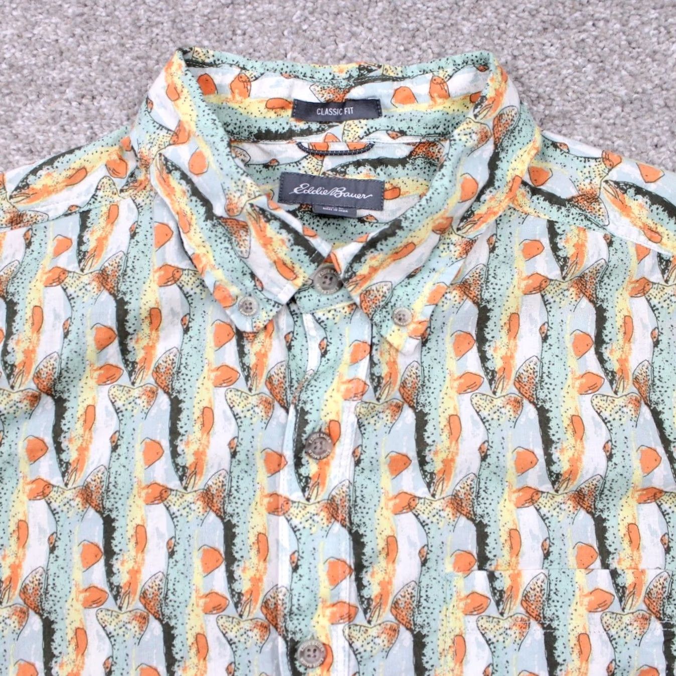 Eddie Bauer Eddie Bauer AOP Shirt Mens Large Fish All Over Print Classic Fit Cotton S/S Button-Up Chest 24in Beige Plaid Pattern Mens Long Sleeve? Size US L / EU 52-54 / 3 - 5 Thumbnail