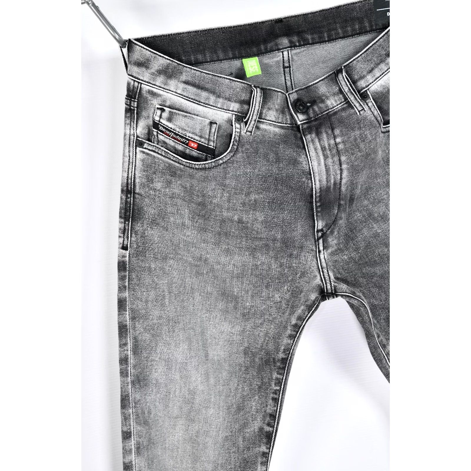 Diesel DIESEL D-STRUKT SLIM 009KA STRETCH JEANS W30/L32 MEN GRAY 88% COTTON 11% POLYESTER 1% ELASTANE Denim Slim Jeans Size US 30 / EU 46 - 7 Thumbnail