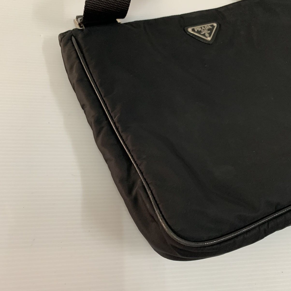 Prada Prada Black Nylon Slingbag Size ONE SIZE - 7 Thumbnail