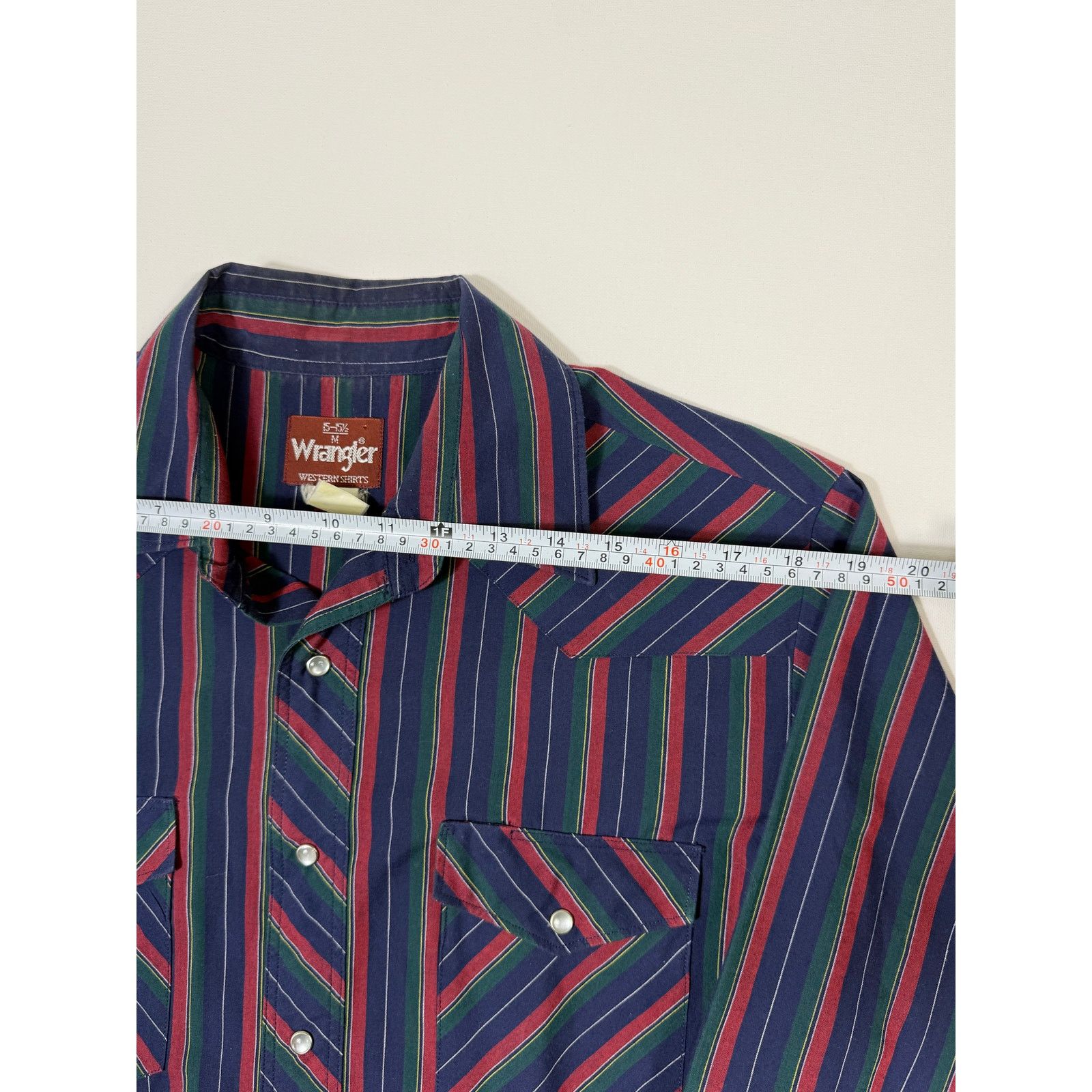 Wrangler Vintage Wrangler Striped Pearl Snap Western Shirt size M Size US M / EU 48-50 / 2 - 5 Thumbnail