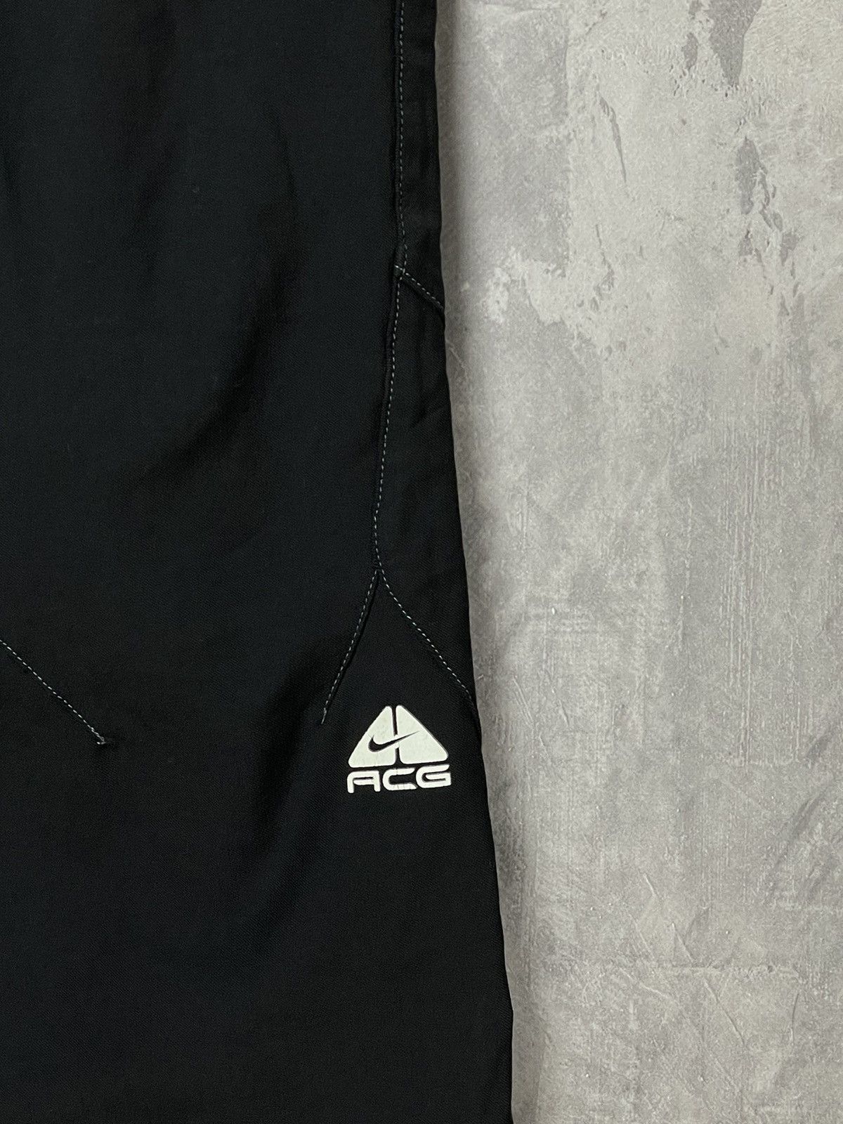 Nike ACG × Vintage VINTAGE NIKE ACG LIGHT OUTDOOR TRACK PANTS Size 26" / US 2 / IT 38 - 7 Thumbnail