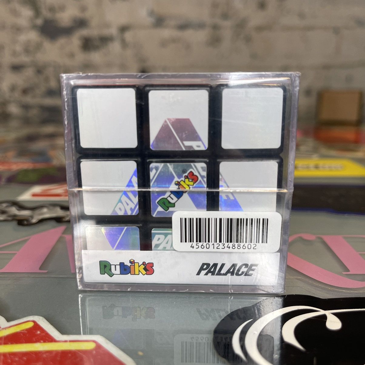 Palace Palace Logo Rubiks Cube Brand New Size ONE SIZE - 3 Thumbnail