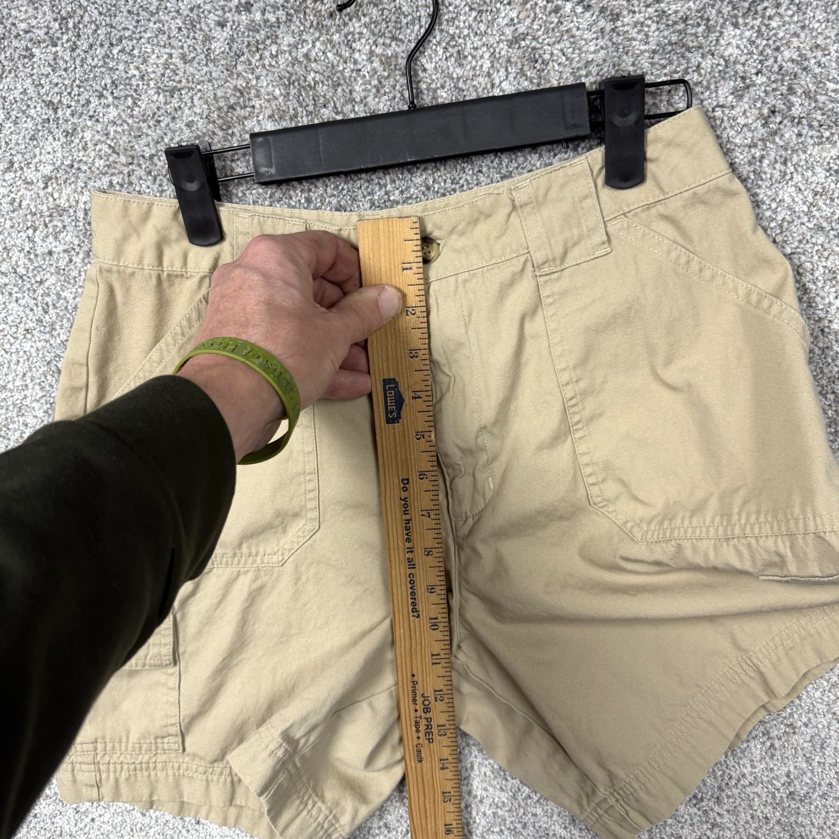 Vintage VINTAGE White Stag Cargo Shorts Womens 8 Regular Khaki 6 in Inseam 28 in Waist Summer 90s Bohemian Retro Casual Size 30" / US 8 / IT 44 - 6 Thumbnail