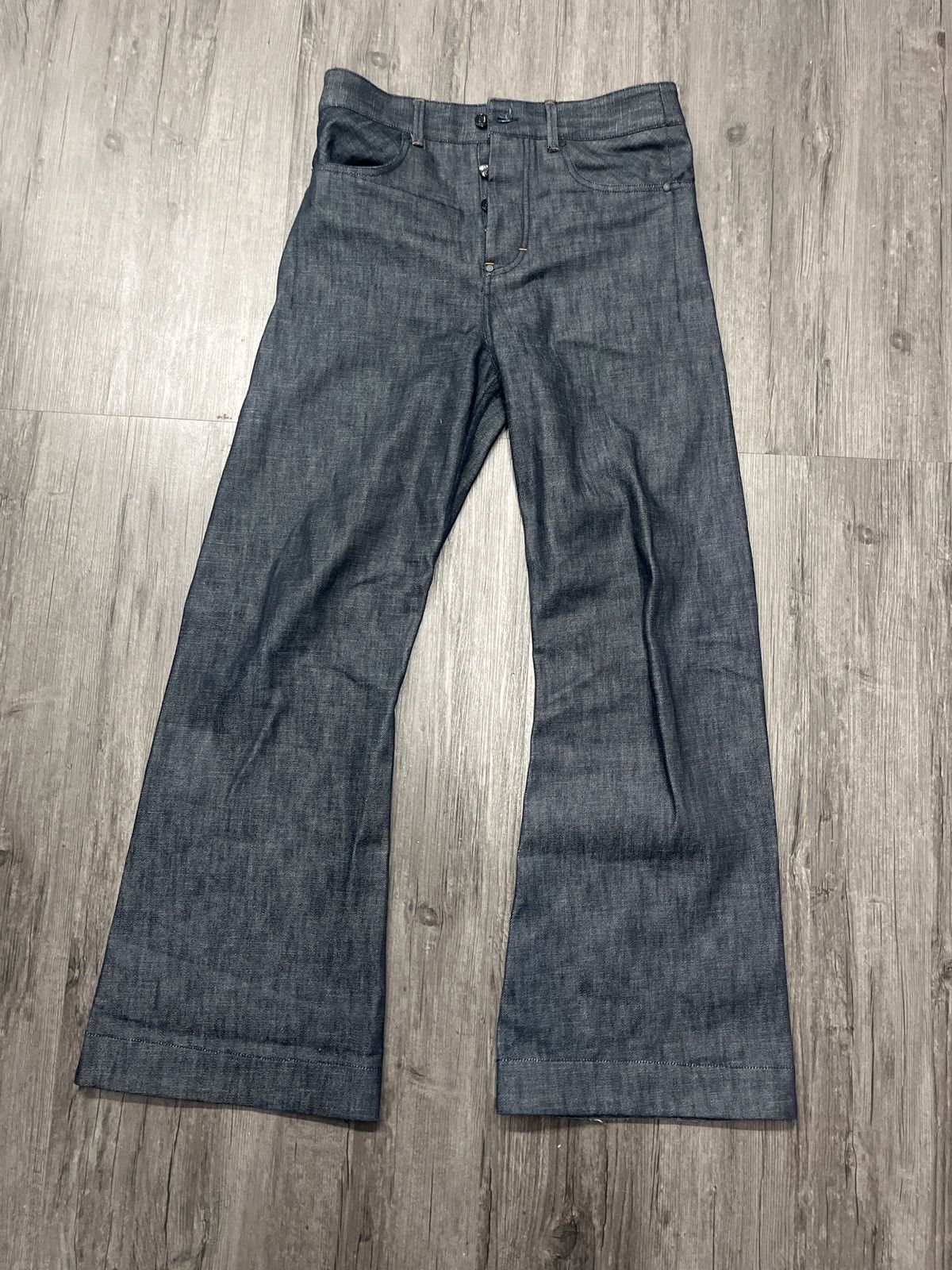 INDIGO ONE CUT DENIM
