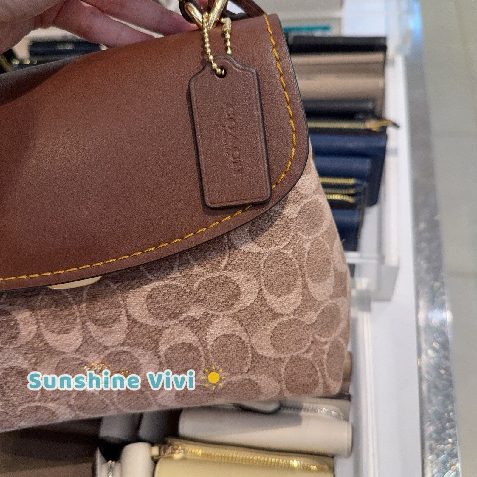 Coach NWT Coach Emory Top Handle Bag Chenille CDB08 Vintage Brown Size ONE SIZE - 8 Thumbnail