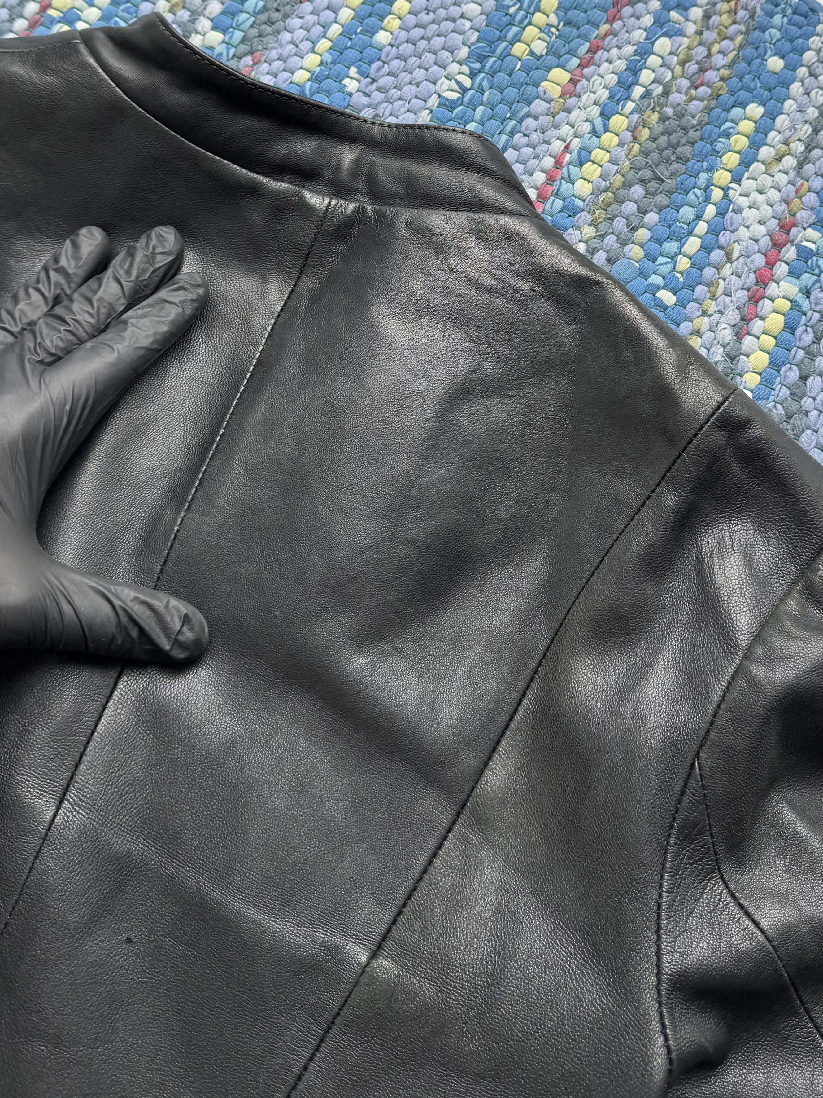 Vintage Vintage Cropped Leather Jacket A8(V1)D15 Size L / US 10 / IT 46 - 21 Thumbnail