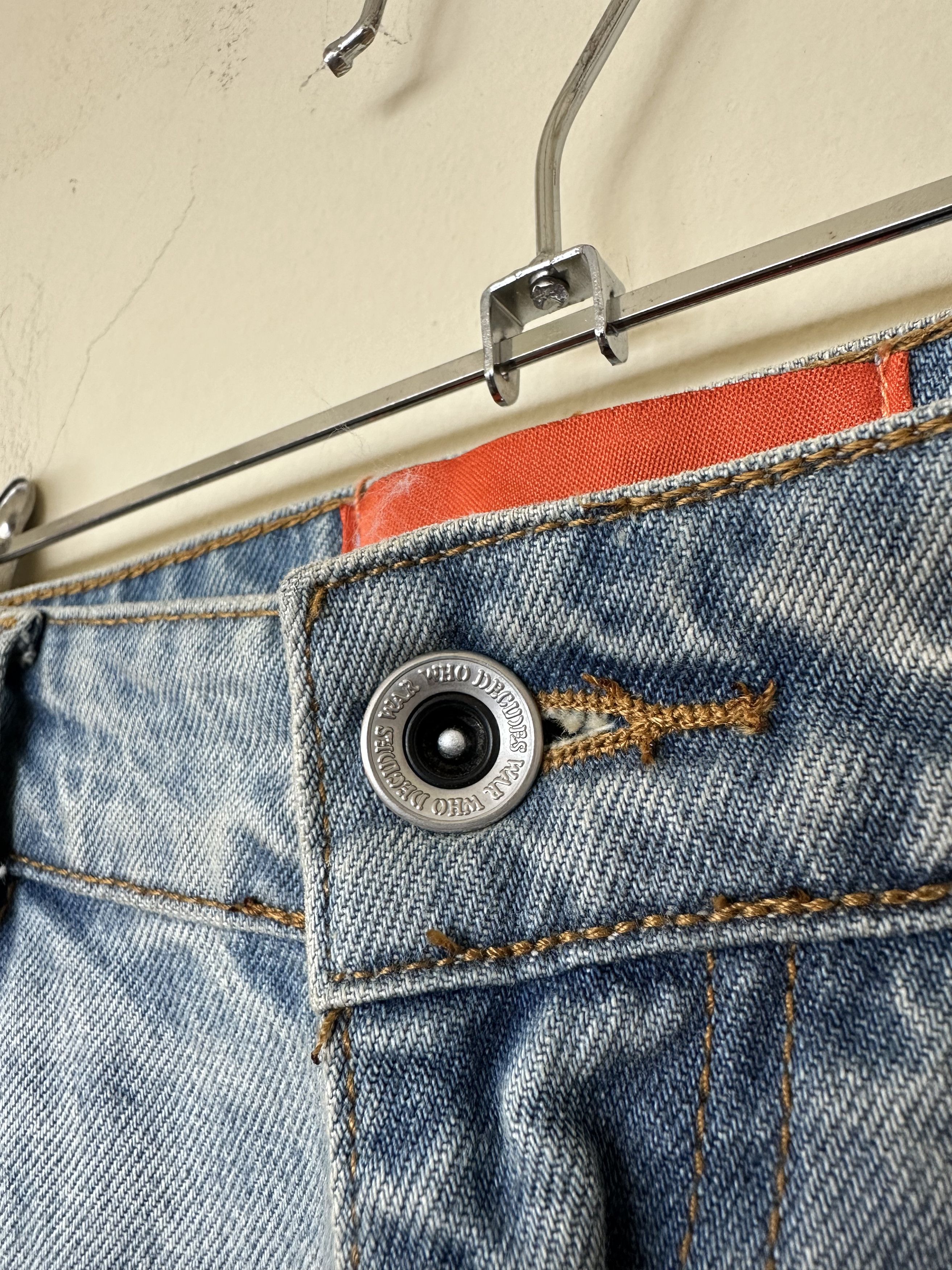 Ev Bravado FLOWER DENIM WHO DECIDES WAR Size US 34 / EU 50 - 5 Thumbnail