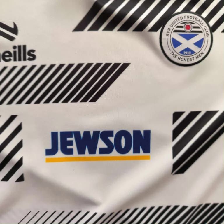 O'Neills Ayr United 2023-24 O’Neills home football jersey size S Size US S / EU 44-46 / 1 - 5 Thumbnail