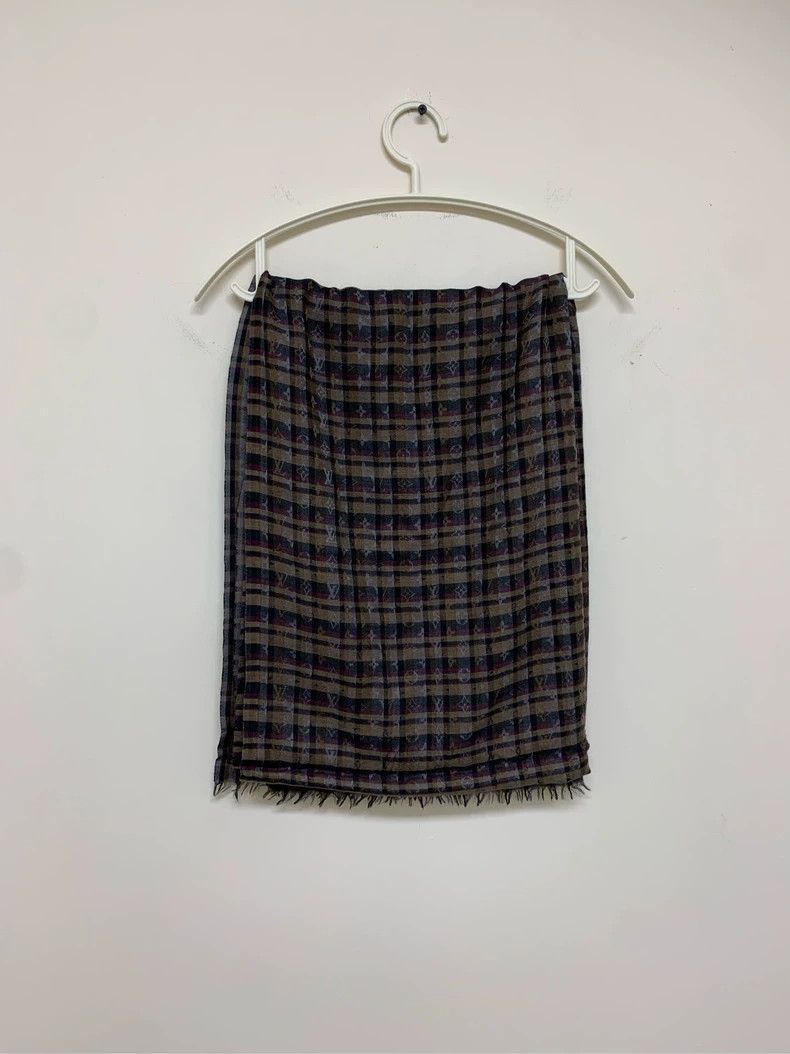 Louis Vuitton Louis Vuitton full of scarves 2501-Nextarrow Size ONE SIZE - 1 Thumbnail