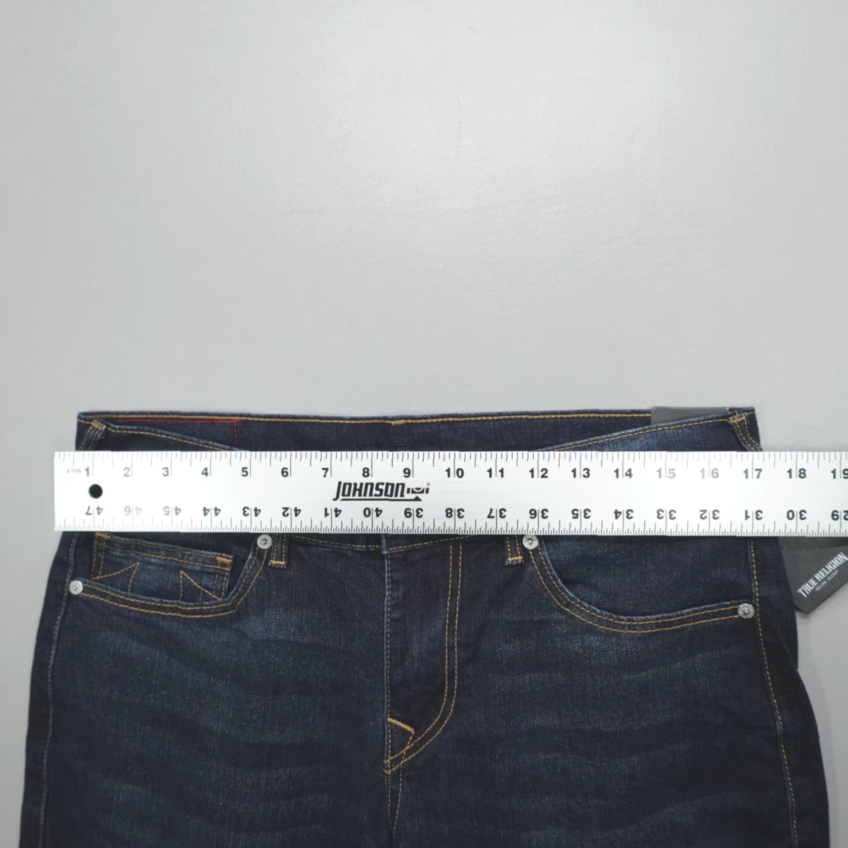 True Religion True Religion Ricky SN Relaxed Straight Denim Jeans Blue Size 32x34 Dark Mahogany Wash Men Jeans 5-Pocket Regular Cotton Blend Vintage No Size US 32 / EU 48 - 5 Thumbnail