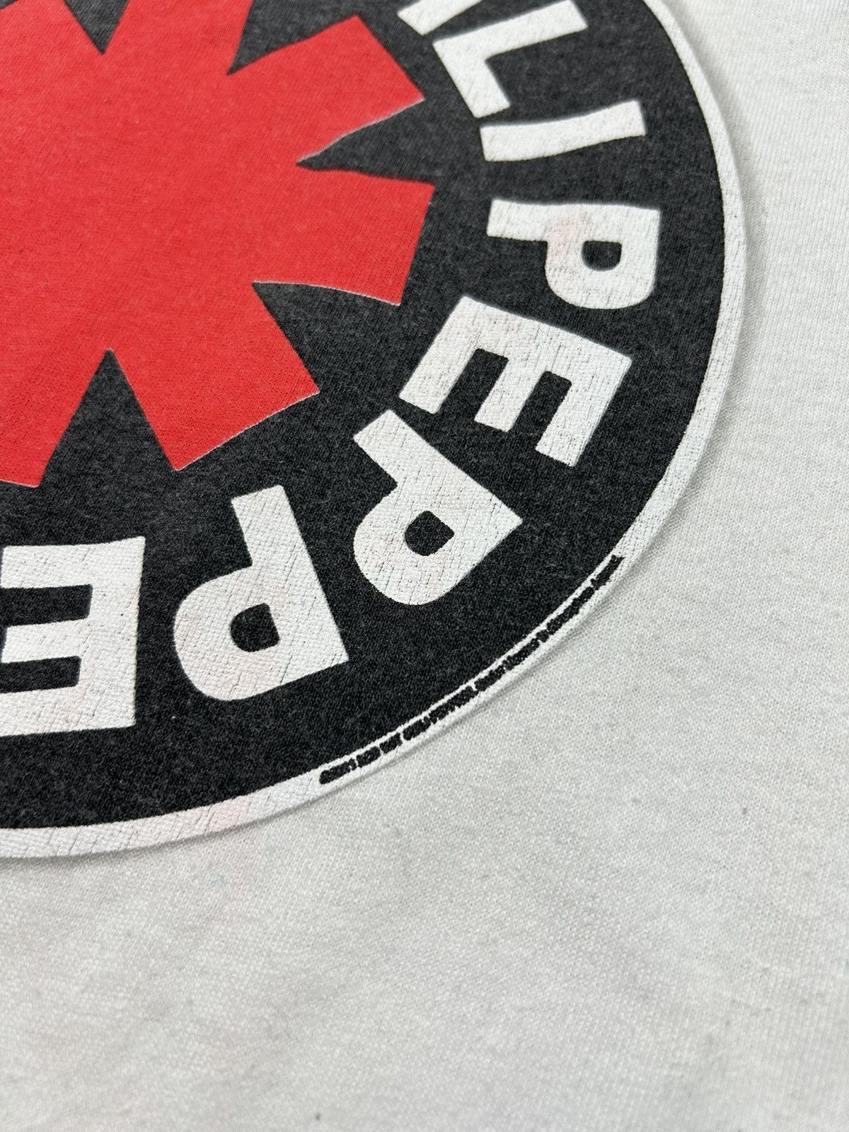 Band Tees Vintage Red Hot Chili Peppers Longsleeve T-Shirt Size S Size US S / EU 44-46 / 1 - 9 Thumbnail
