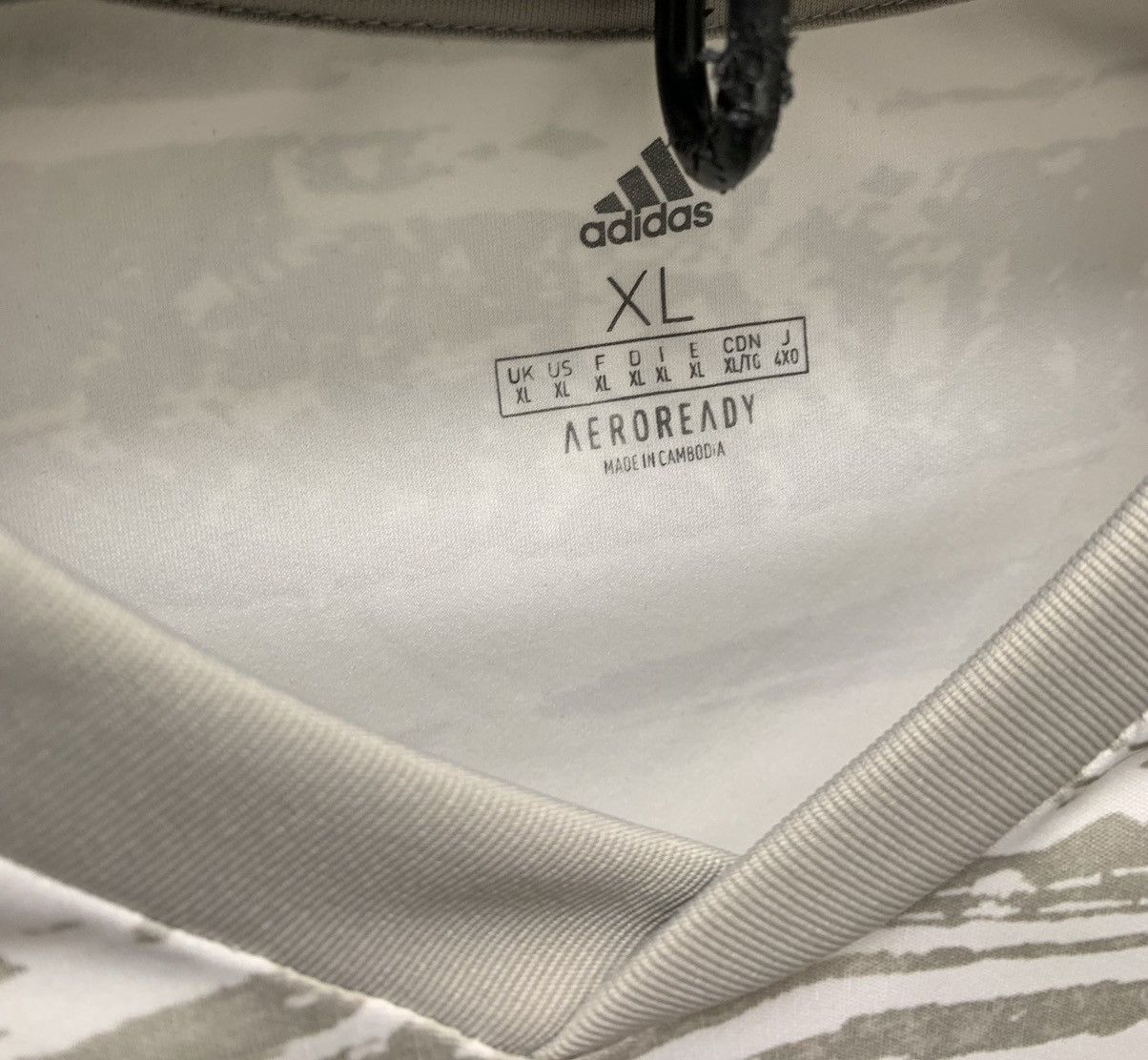 Adidas Wolverhampton adidas soccer jersey Xl Size US XL / EU 56 / 4 - 5 Thumbnail
