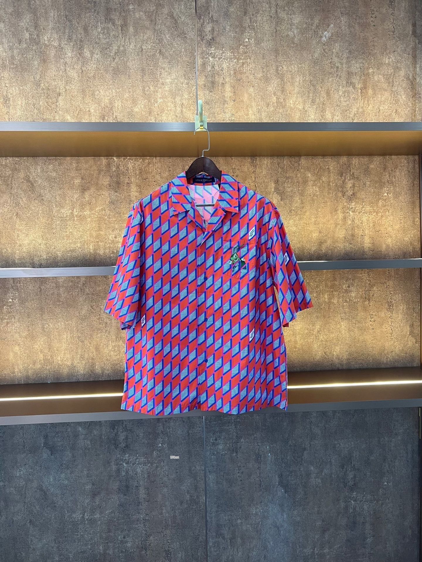 Louis Vuitton LV Diamond Shirt Size US XL / EU 56 / 4 - 1 Thumbnail