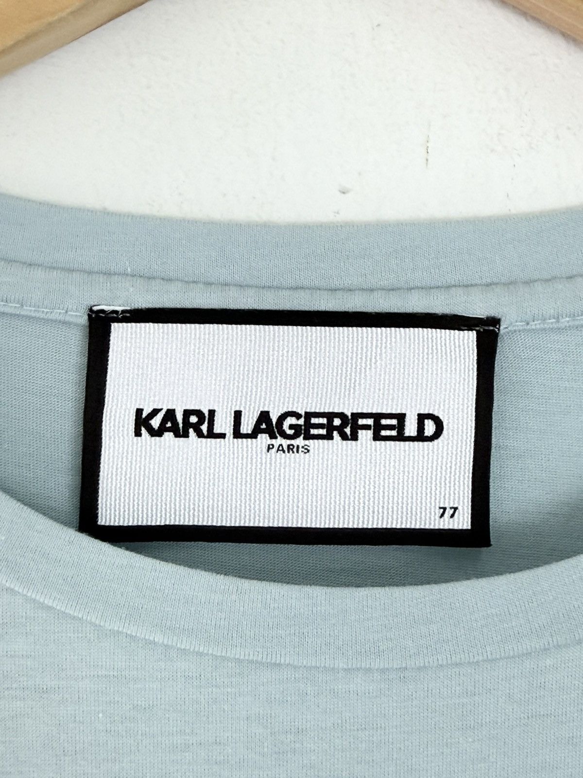 Karl Lagerfeld Karl Lagerfeld Roundneck. Size US M / EU 48-50 / 2 - 4 Thumbnail