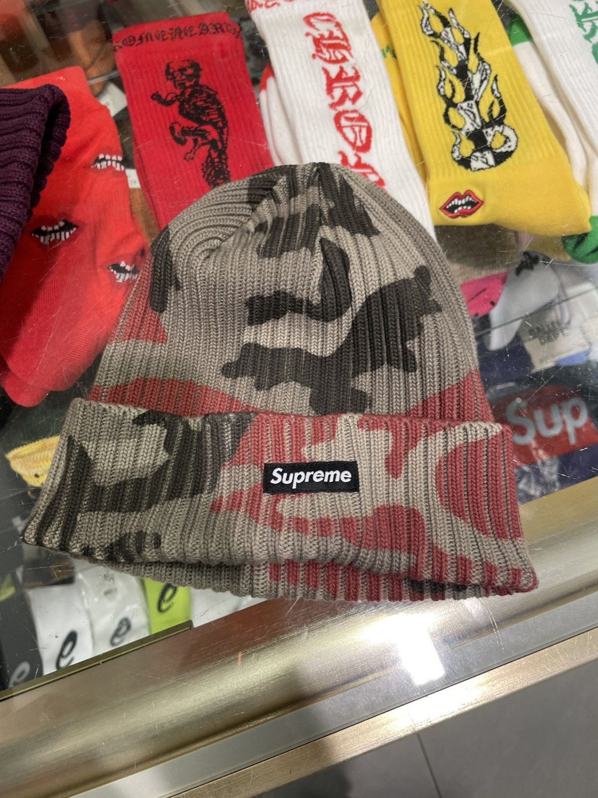Supreme Supreme Camo Beanie Size ONE SIZE - 1 Thumbnail