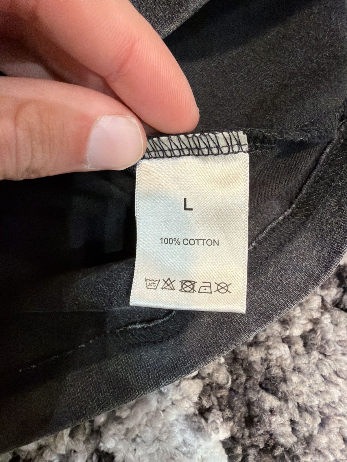 Vale Vale USA Tribal Size-L brand new quick shipping Size US L / EU 52-54 / 3 - 5 Thumbnail