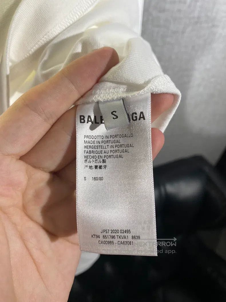 Balenciaga Balenciaga Long Sleeve T-Shirt Size US S / EU 44-46 / 1 - 7 Thumbnail