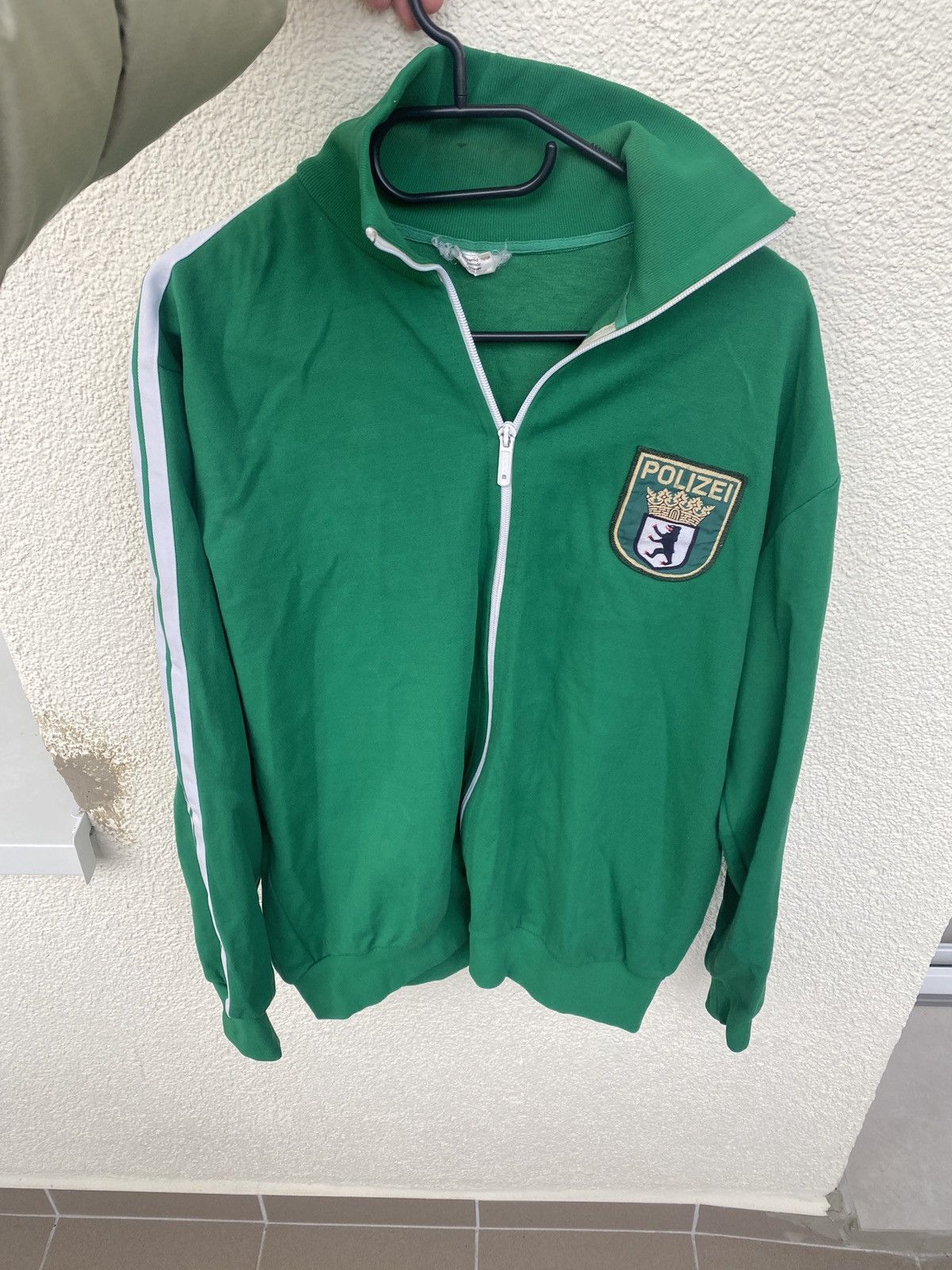 Vintage Vintage polizei sweatshirt rare 80s Size US L / EU 52-54 / 3 - 1 Thumbnail