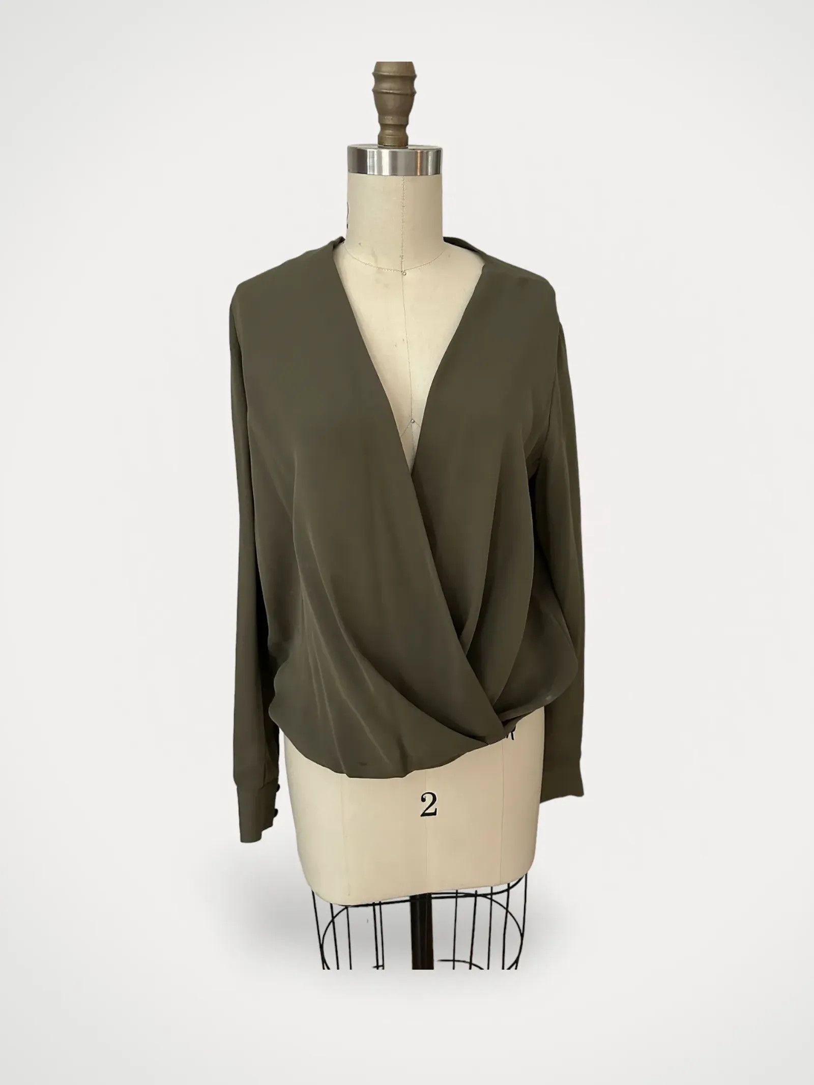 Diane von Furstenberg Diane von Furstenberg Blouse Size XS / US 0-2 / IT 36-38 - 1 Thumbnail