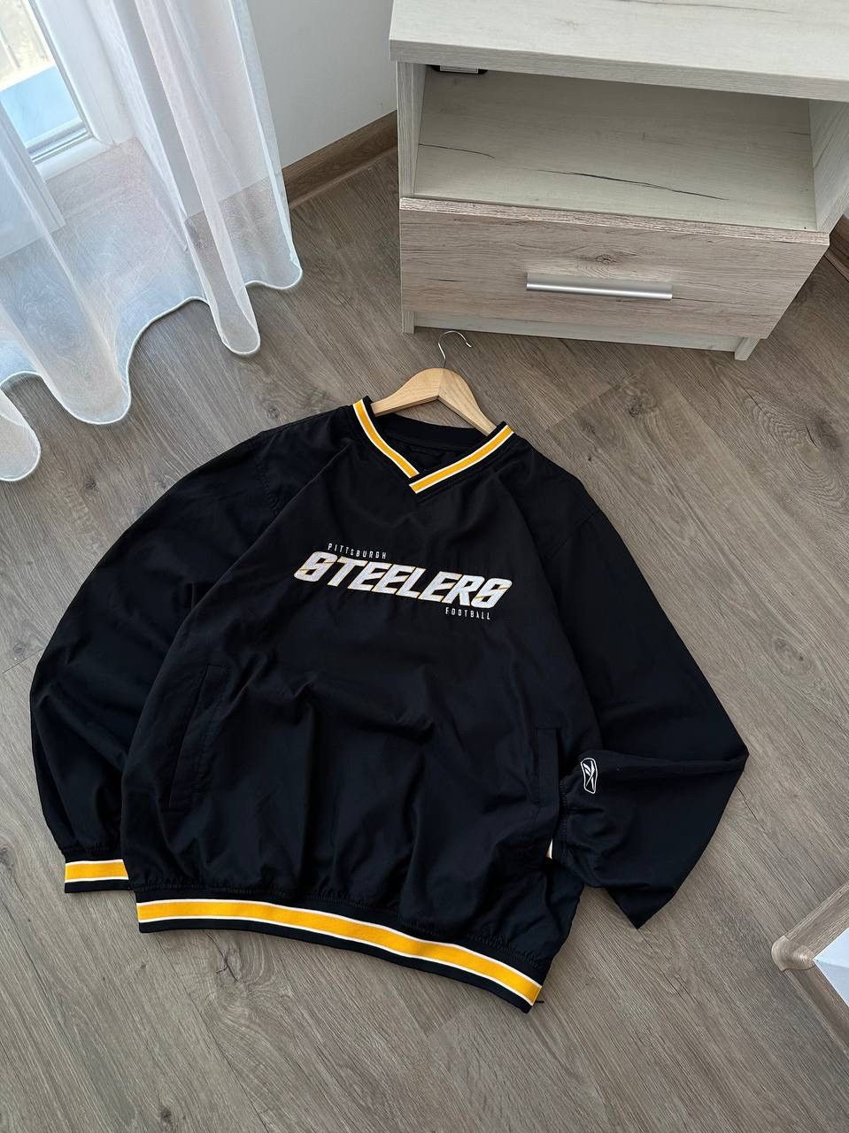 NFL × Vintage Vintage NFL Reebok Steelers Nylon Black Sweatshirt Size US L / EU 52-54 / 3 - 6 Thumbnail