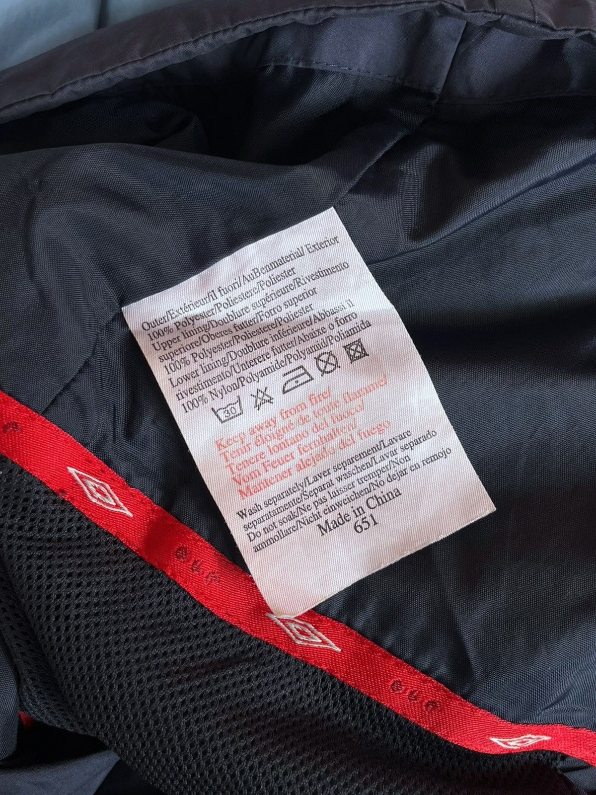 Umbro Vintage England 2000s training jacket rare #Beckham Size US M / EU 48-50 / 2 - 13 Thumbnail