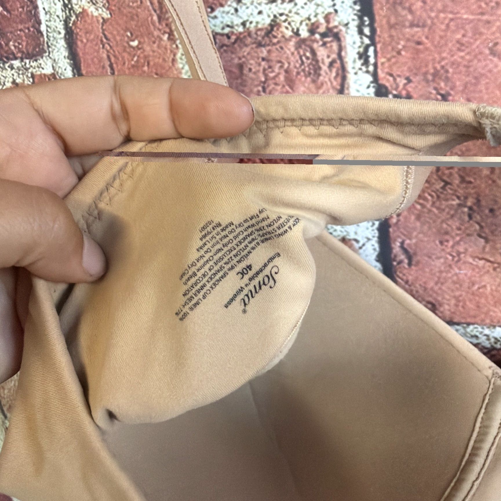 Vintage Soma Embraceable Bra 38C Full Coverage Wireless Unlined Adjustable Strap Shirt Bra Women Plus Size Beige G﻿irls? Size ONE SIZE - 3 Thumbnail