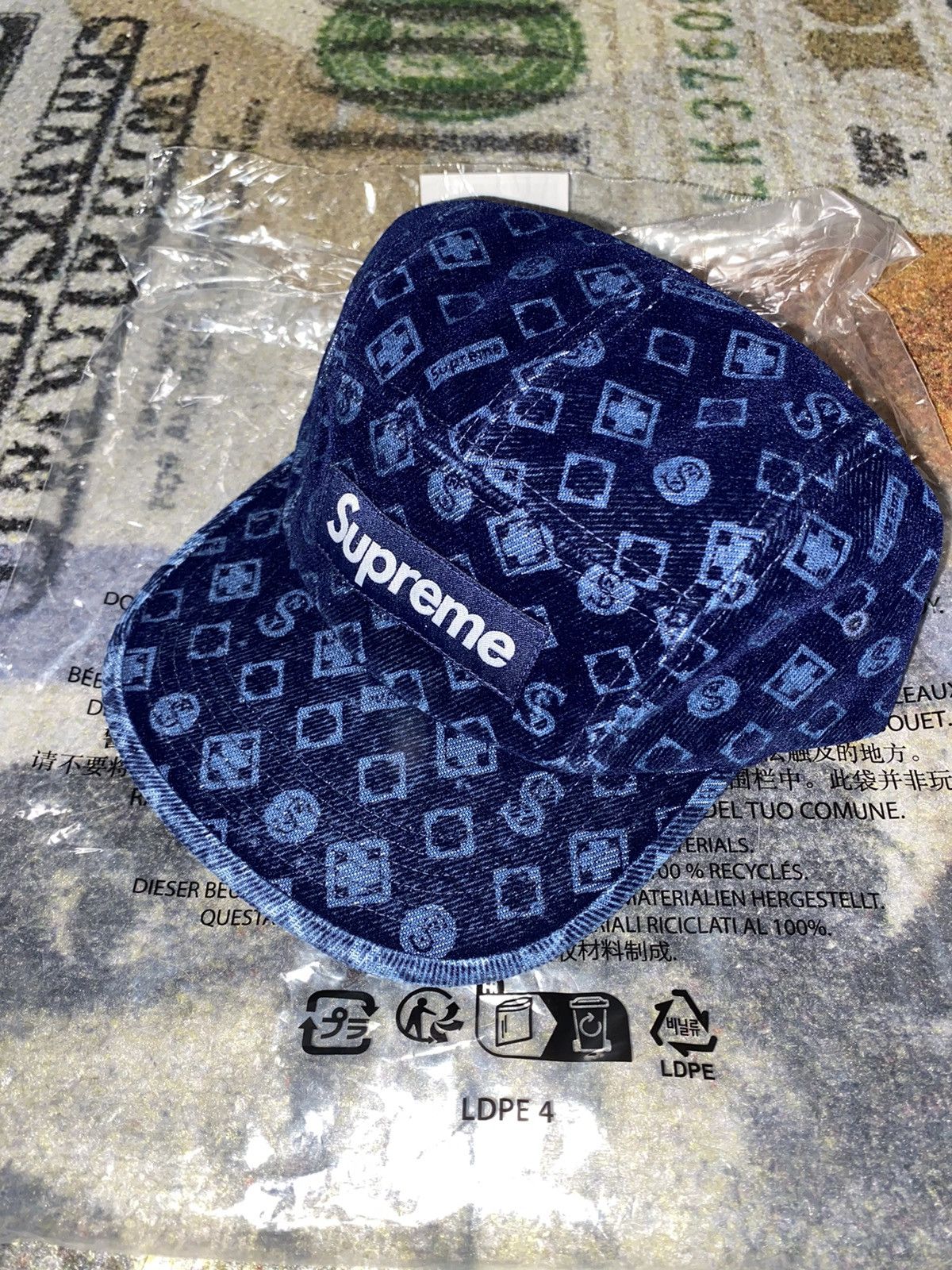 Supreme Flocked Denim Camp Cap 青 Buy Supreme Flocked Denim Camp Cap 'Blue' - FW24H94 BLUE | GOAT