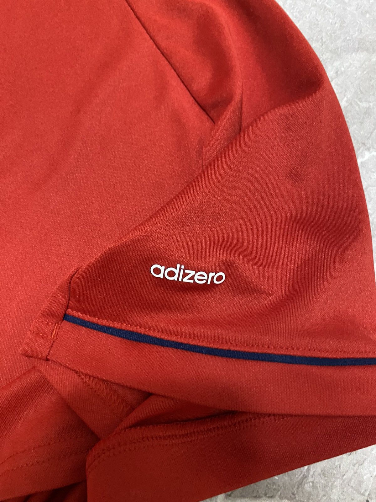Adidas Rare Adidas Bayern Munich 2017/18 Training Soccer Jersey Y2K Size US S / EU 44-46 / 1 - 9 Thumbnail