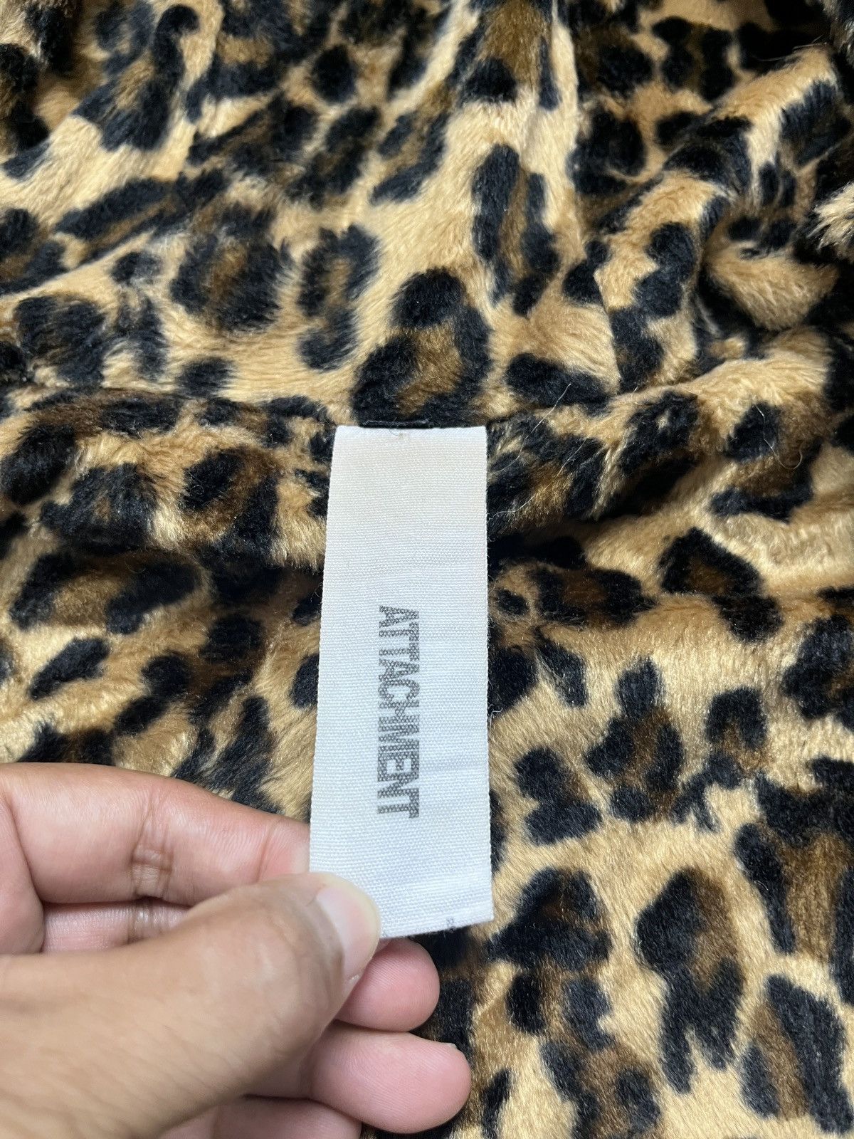 Kazuyuki Kumagai Attachment Attachment leopard parka fur jaket Size US L / EU 52-54 / 3 - 8 Thumbnail