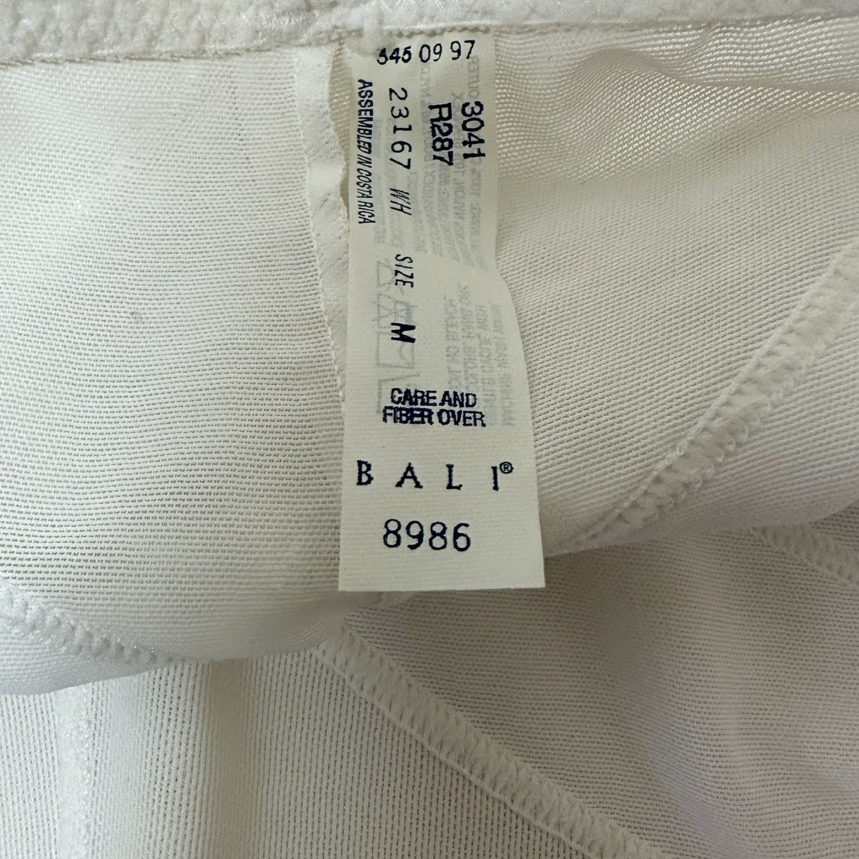 Vintage BALI Satin Chevron High Rise Brief Panty #8986 M White Slimming Smoothing Size 32" / US 10 / IT 46 - 4 Thumbnail