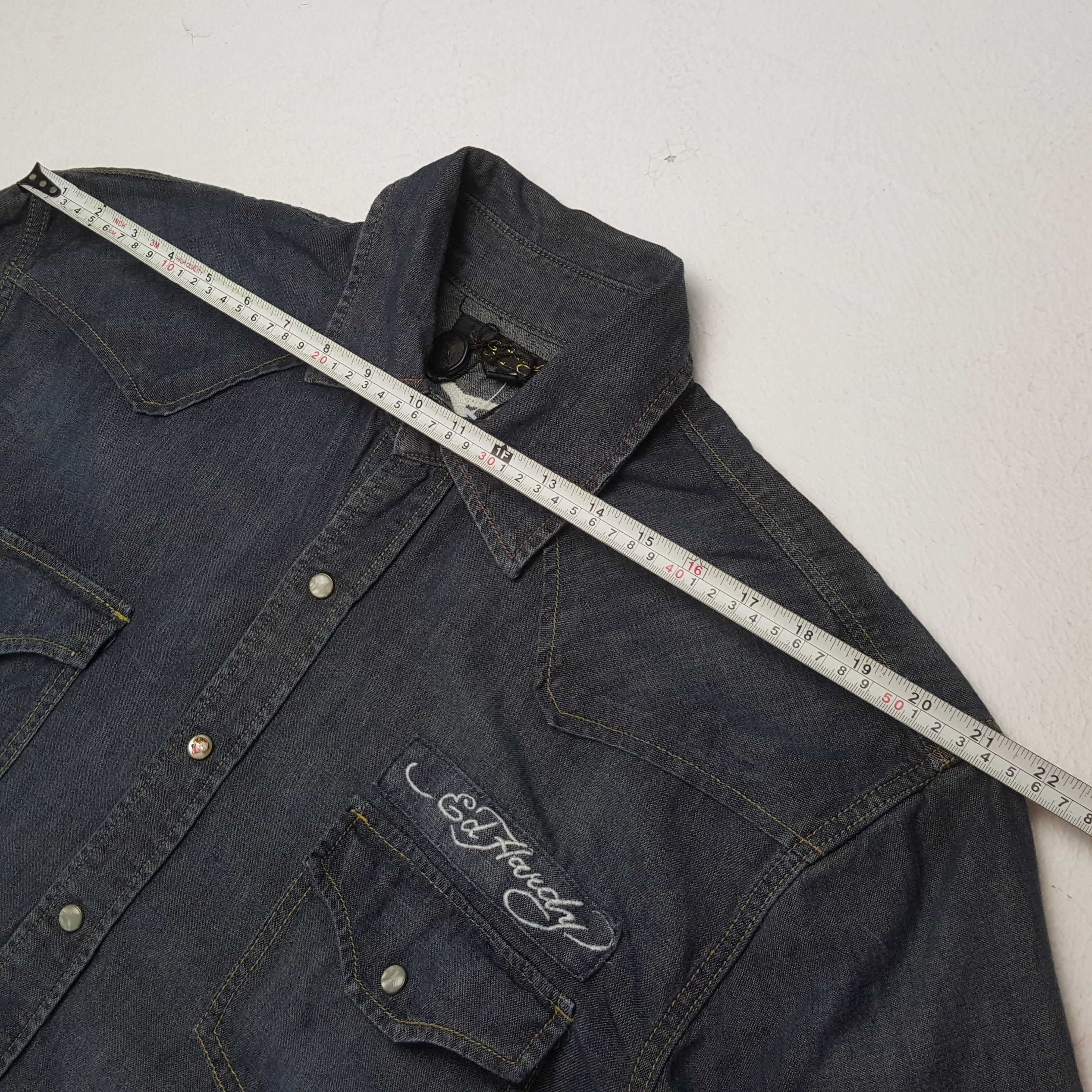 Christian Audigier × Ed Hardy × Vintage Vintage ED HARDY by CHRISTIAN AUDIGIER Fashion Brand Shirts Size US XL / EU 56 / 4 - 5 Thumbnail