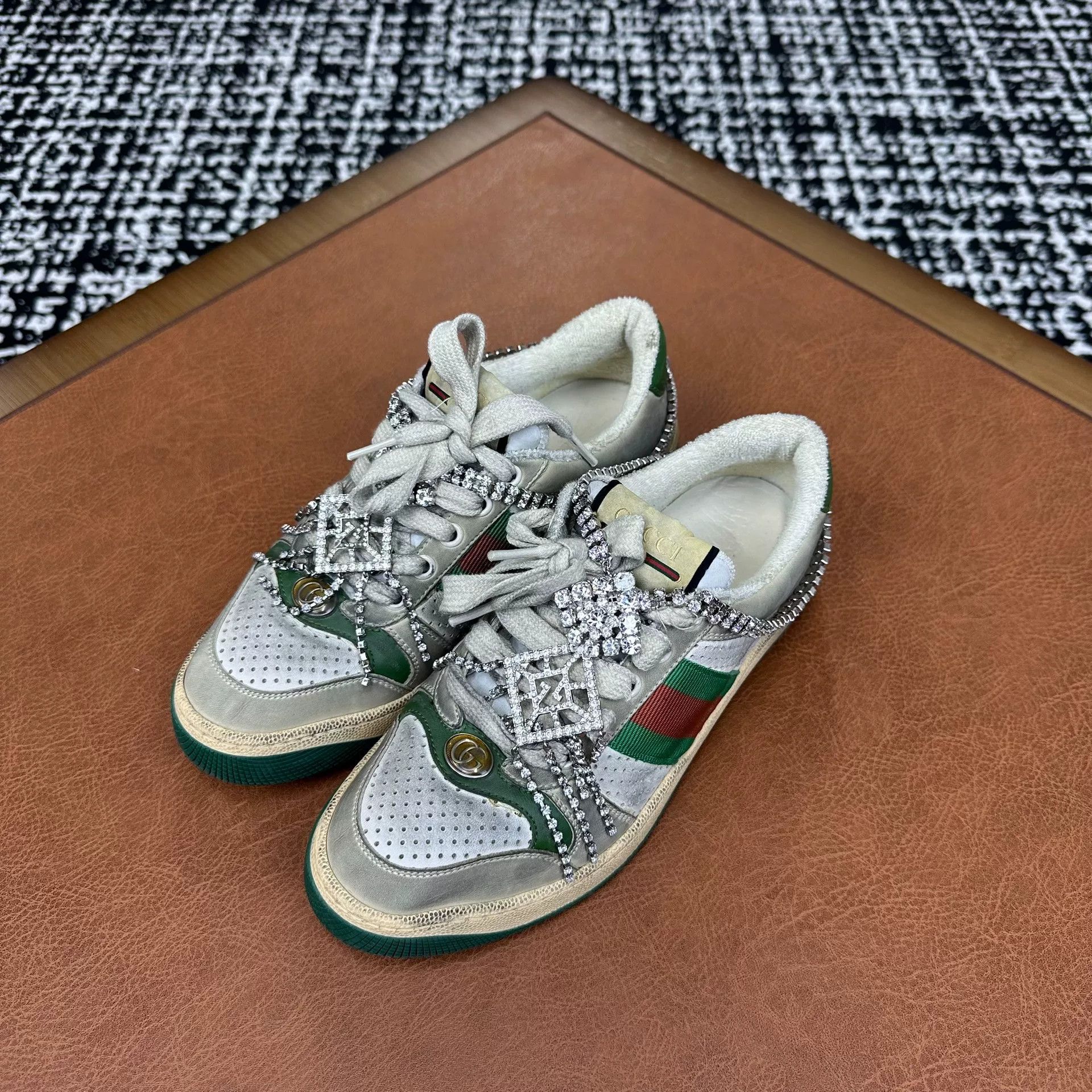 Gucci Gucci Yellow Lowtop Sneakers it_36 Women Size US 6 / IT 36 - 1 Thumbnail