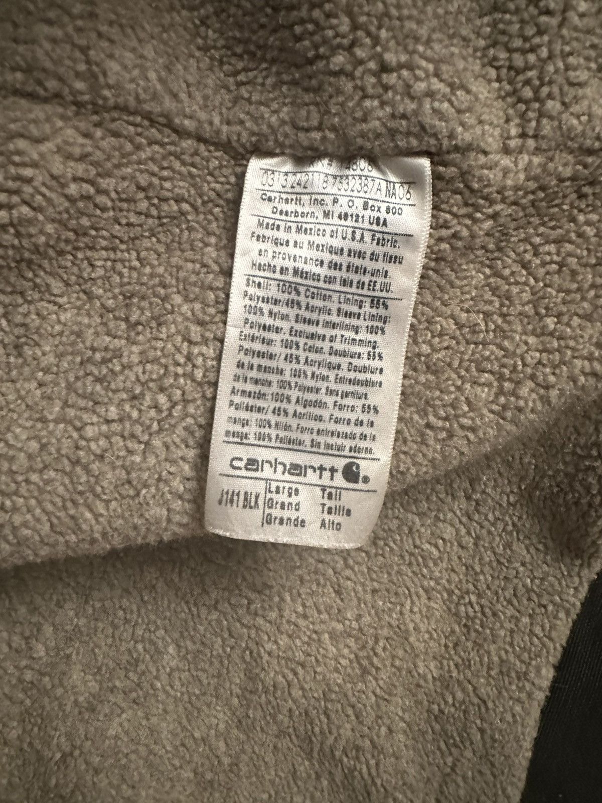 Carhartt Thrashed Vintage Carhartt J141 BLK Sierra Jacket Size US L / EU 52-54 / 3 - 8 Thumbnail